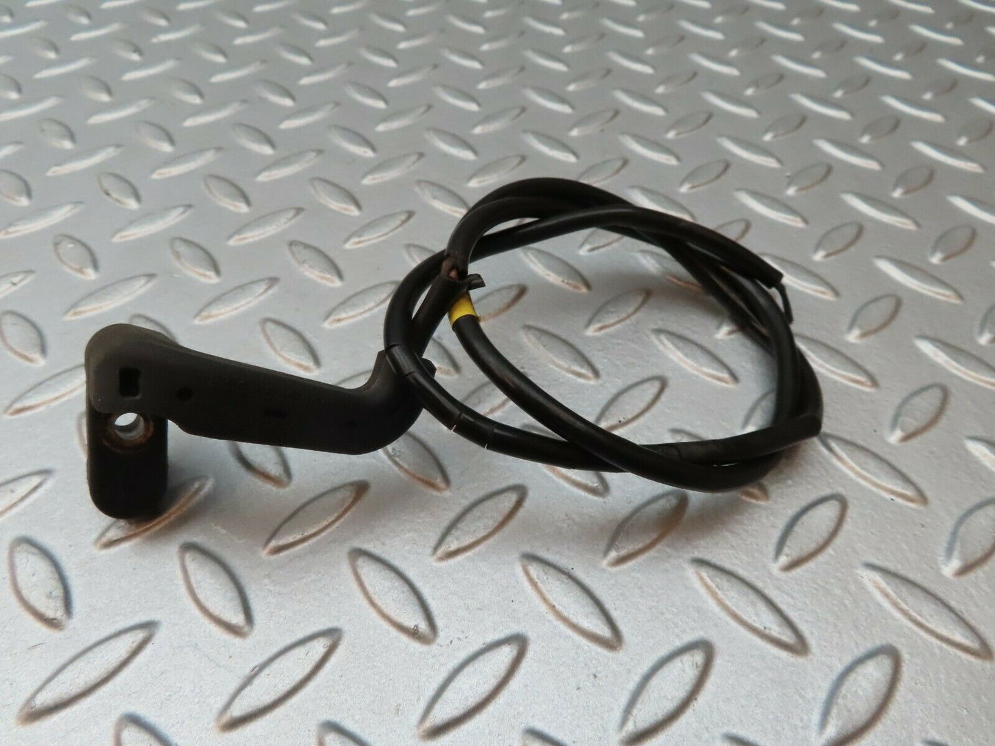 4241 Mercedes-Benz V123 240D LWB Brake Pad Wear Sensor Front Left 0085458628