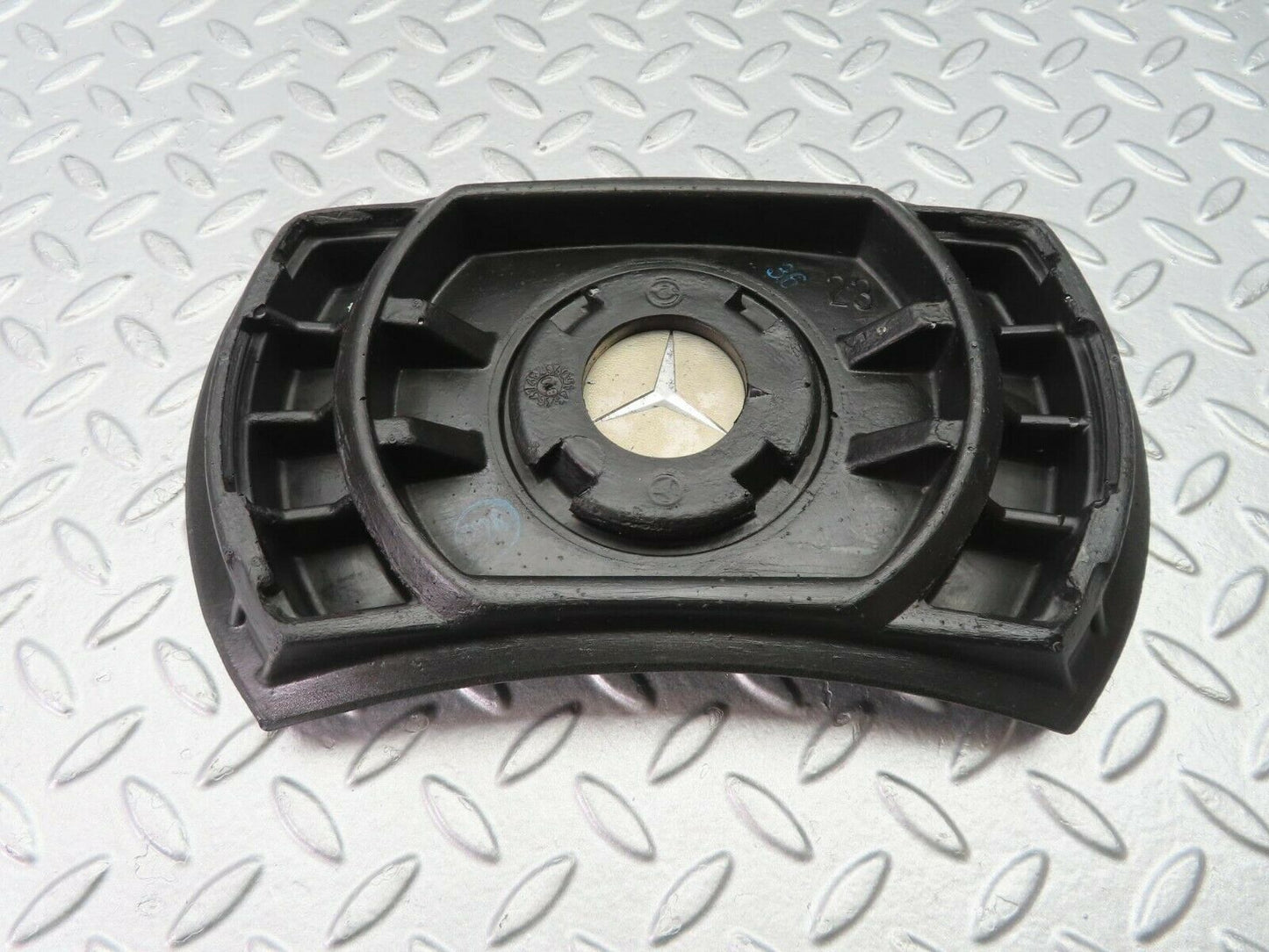 9918 Mercedes-Benz C123 230CE Coupe Steering Wheel  1264640017