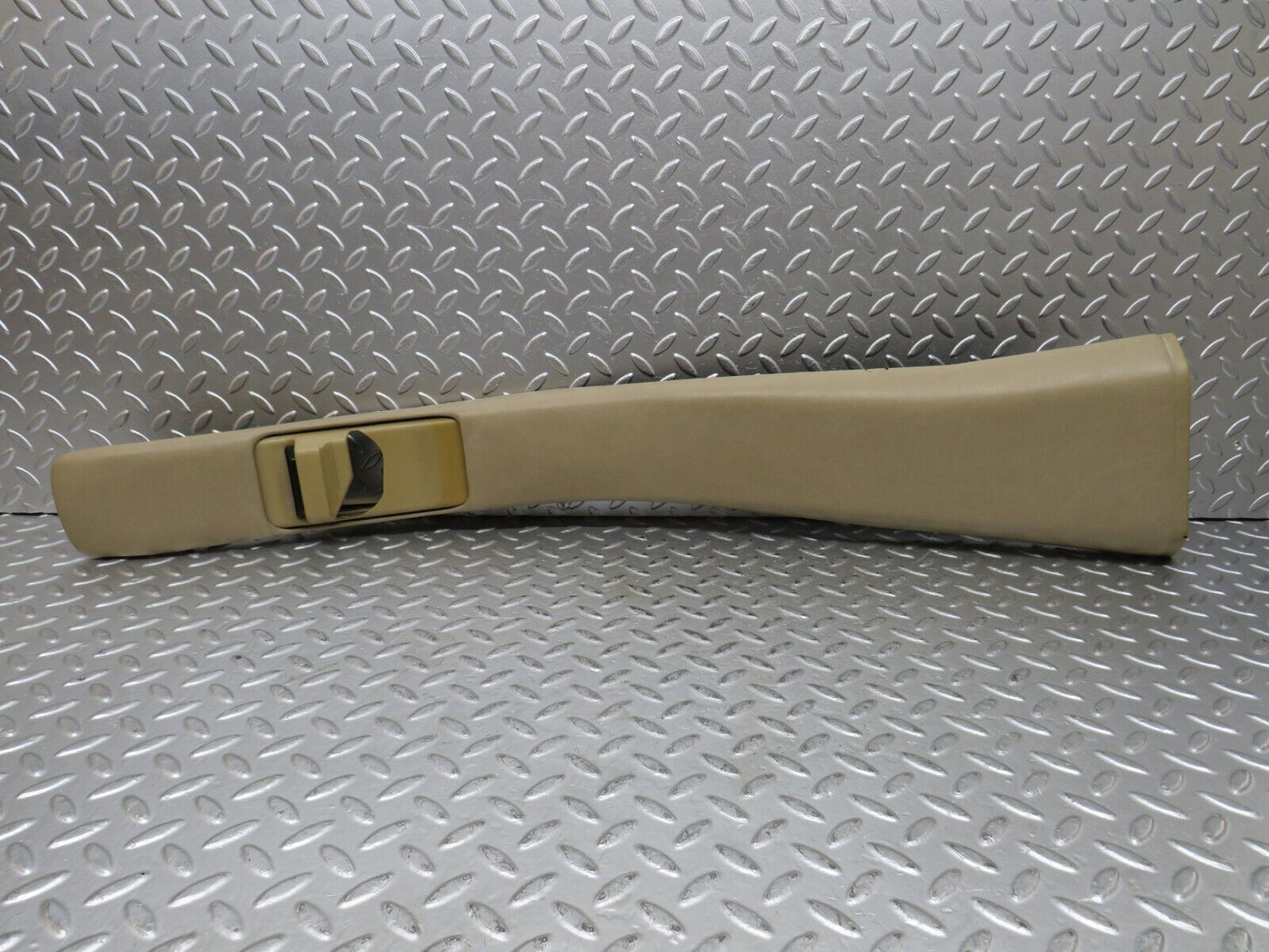 27525 Mercedes-Benz S124 300TE B Pillar Cover Right Side Beige 1246923689
