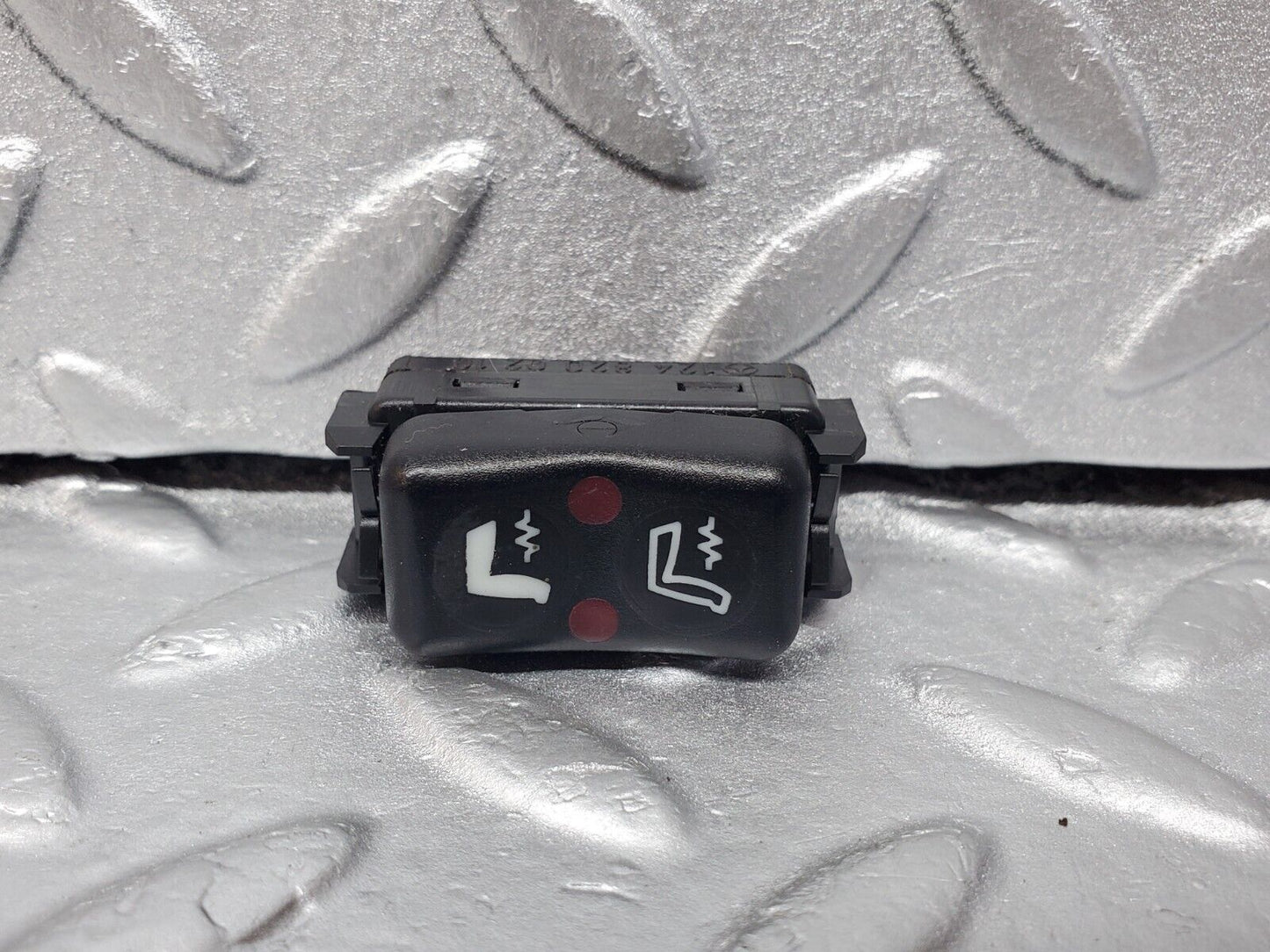 45666 Mercedes-Benz W126 420SE Heated Seat Switch 1248200210