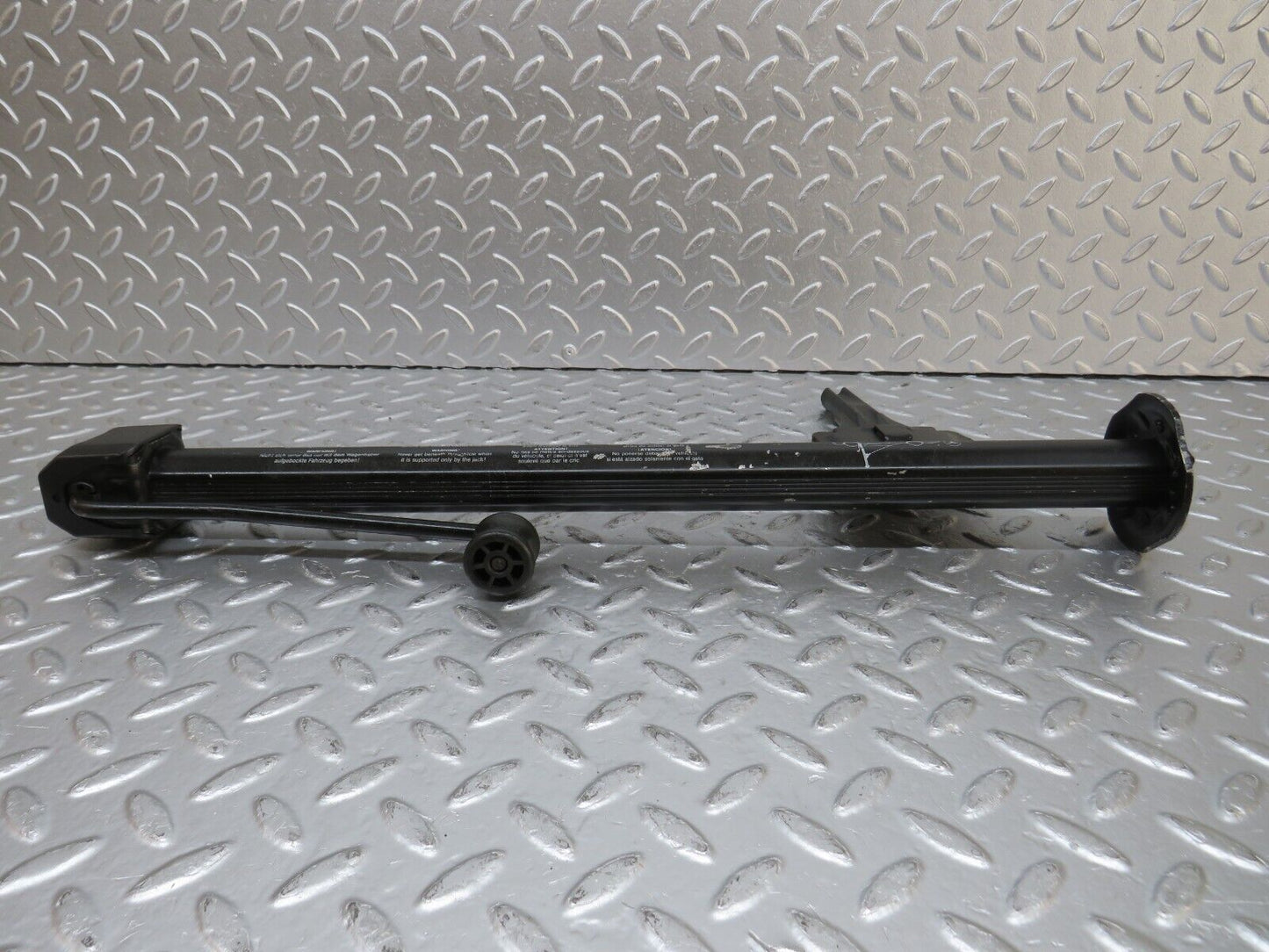 32730 Mercedes-Benz W124 Car Jack 1245830315