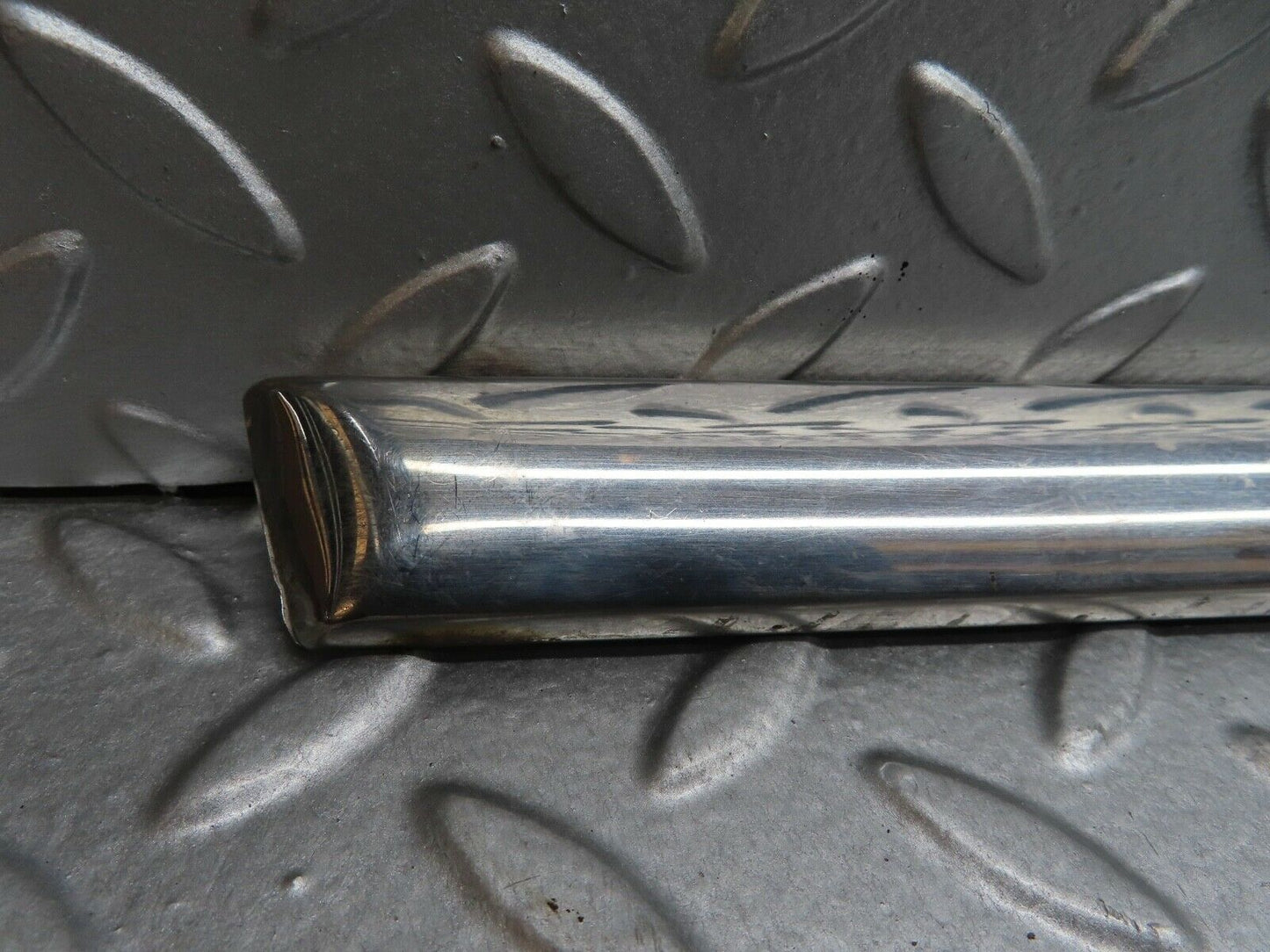 20544 Mercedes-Benz R107 450SL Right Skirt Chrome Trim Strip