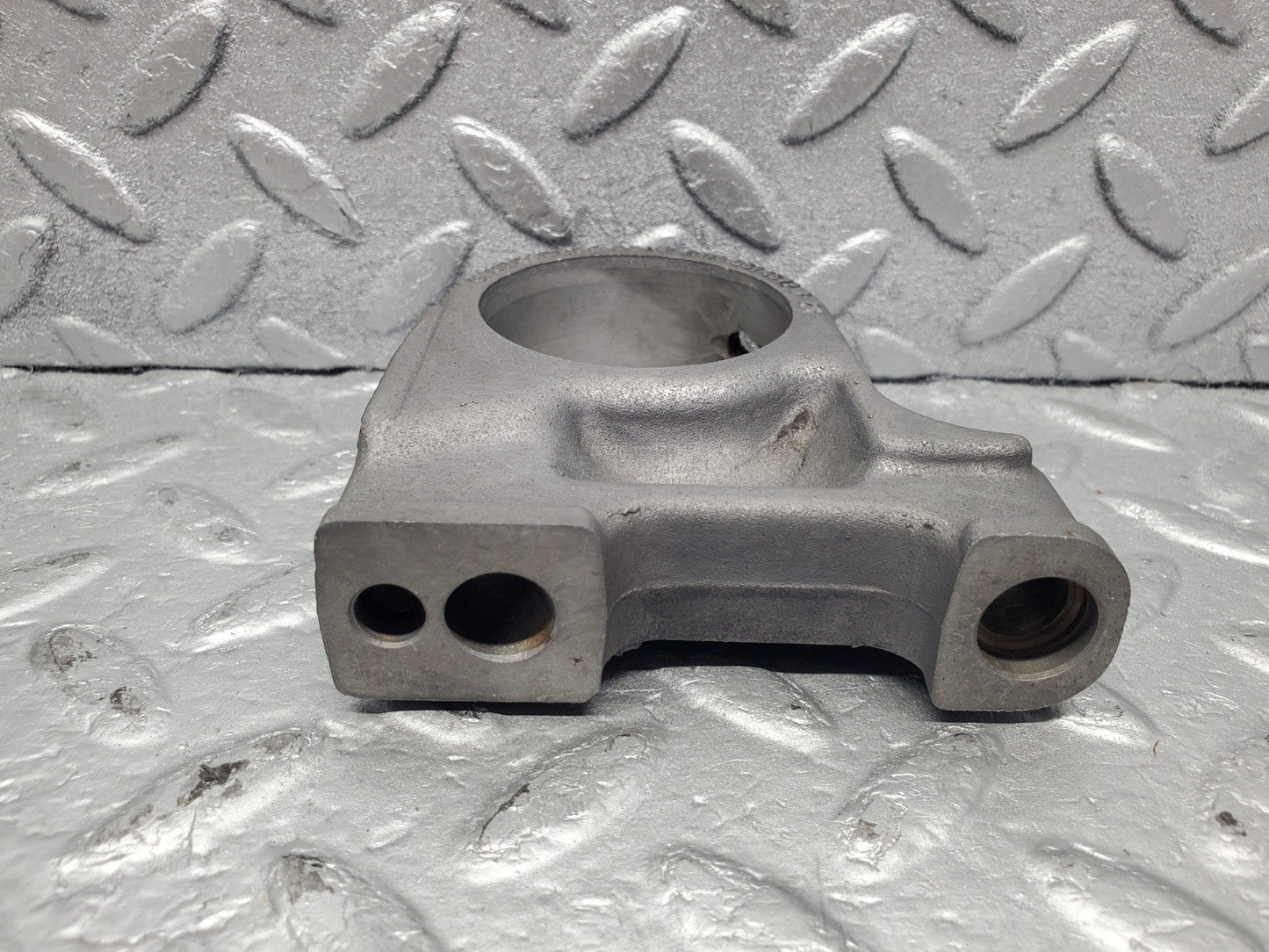 W126 Coupe camshaft tower bearing used OEM