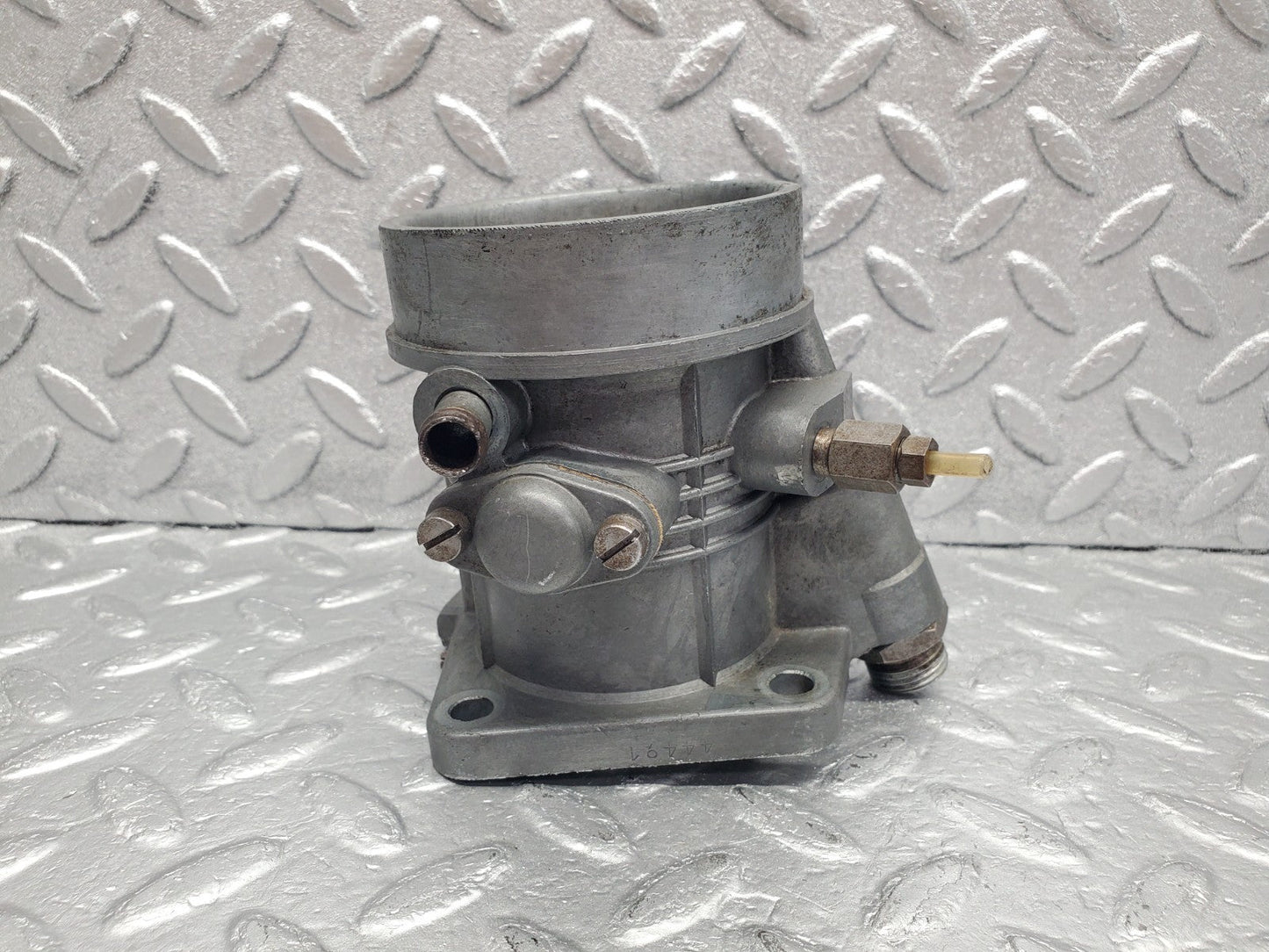 W112 throttle body valve used OEM