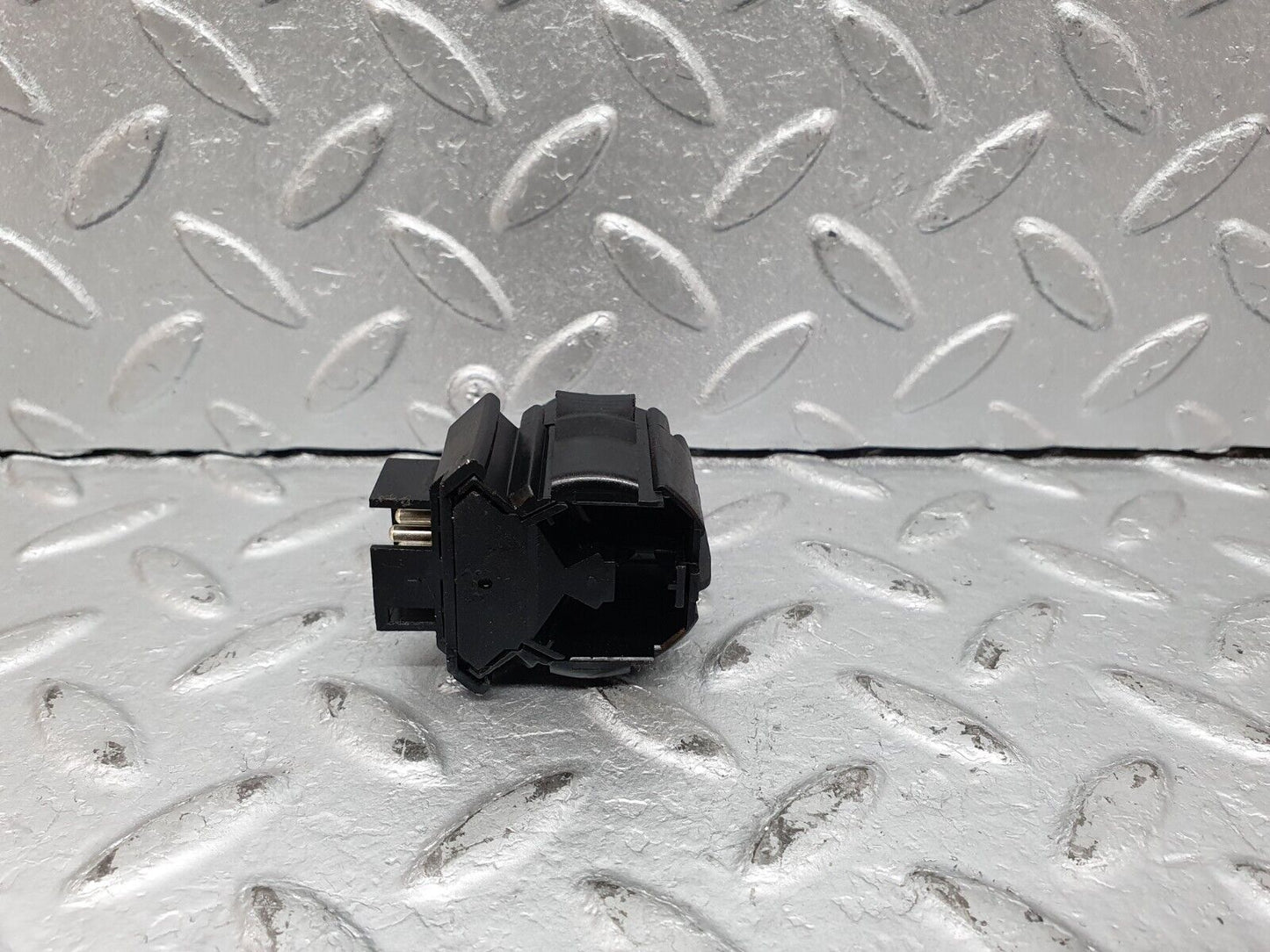 41101 Mercedes-Benz W126 300SE Coupe Kick Down Switch 0025452214