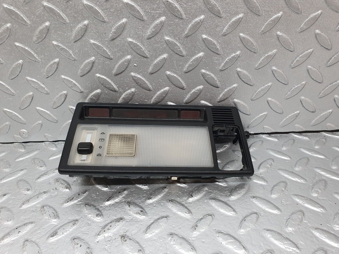 41610 Mercedes-Benz W124 200E Interior Dome Light No Sunroof Switch 1248201001