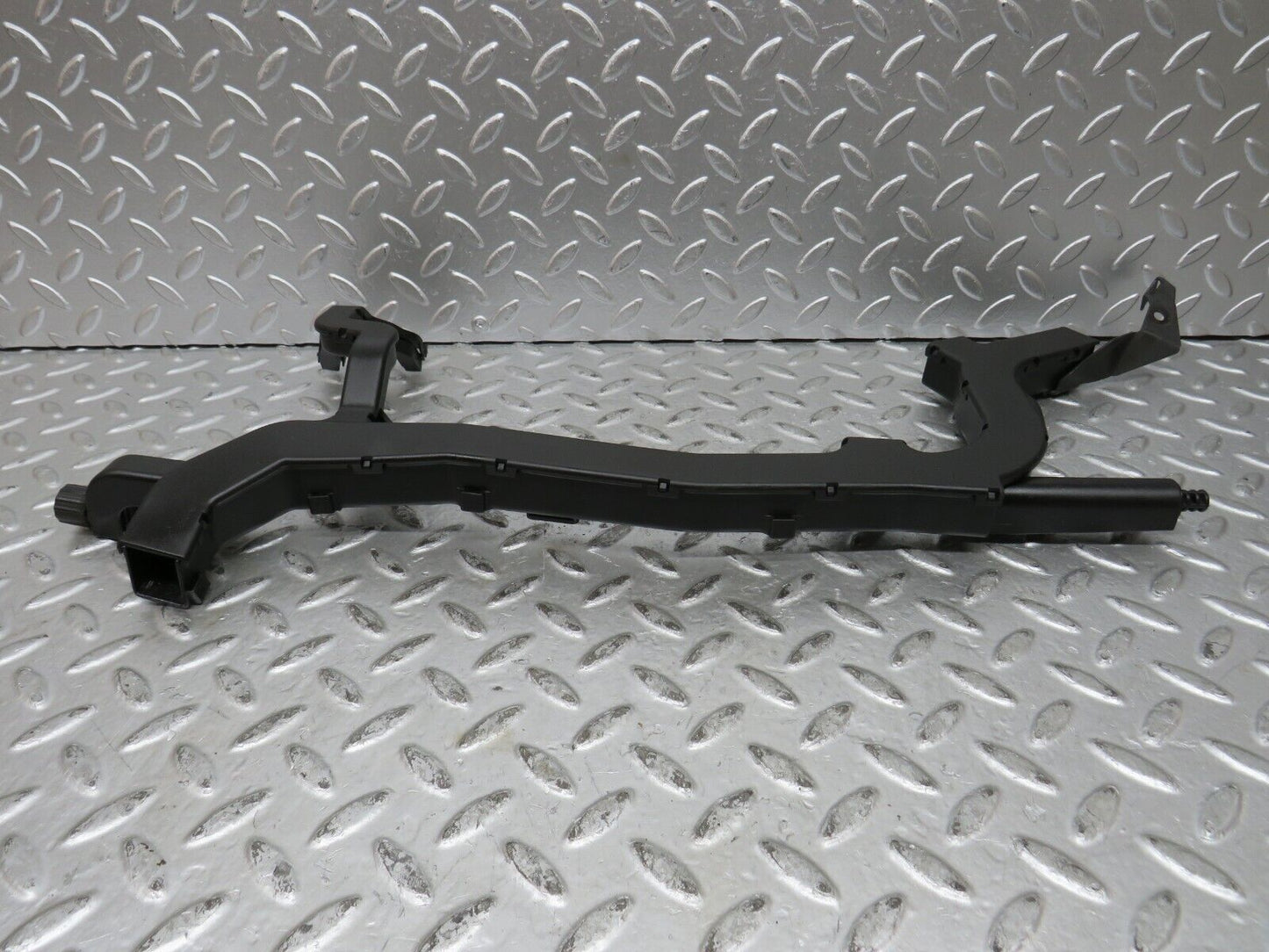 27838 Mercedes-Benz S124 300TE Engine Cable Channel