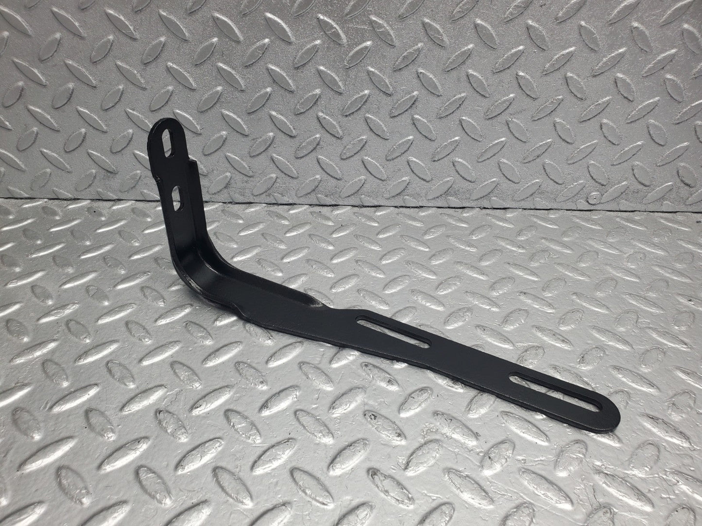 W124 Wagon exhaust bracket used OEM