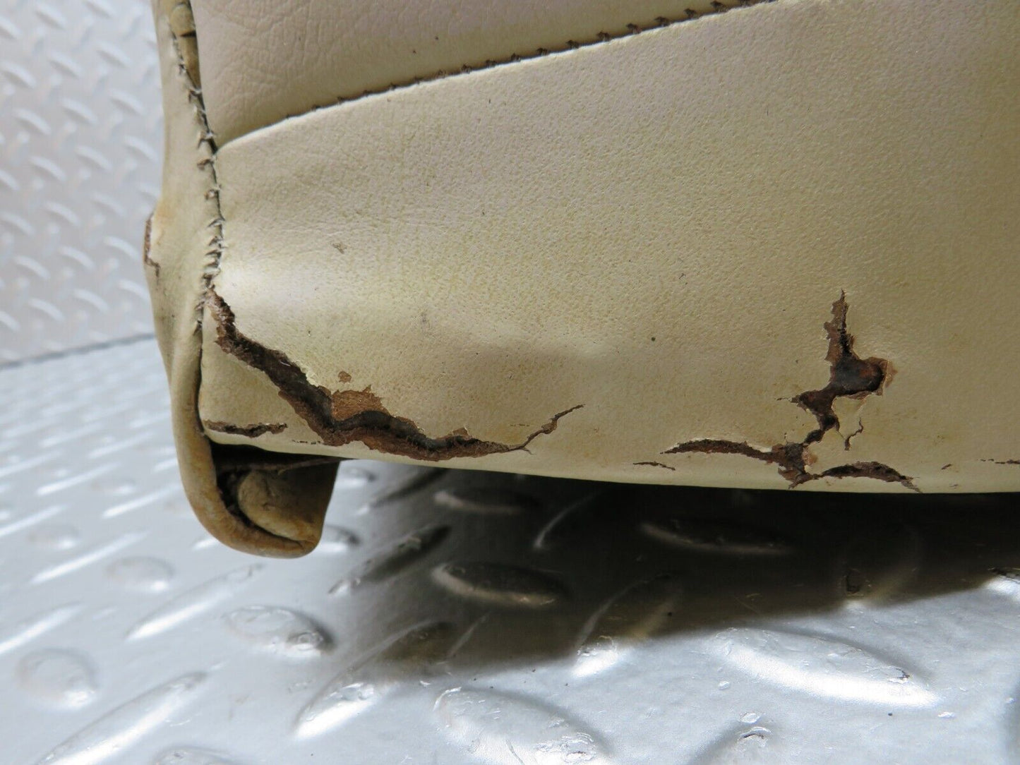 35652 Mercedes-Benz R107 280SL Front Left Seat Backrest