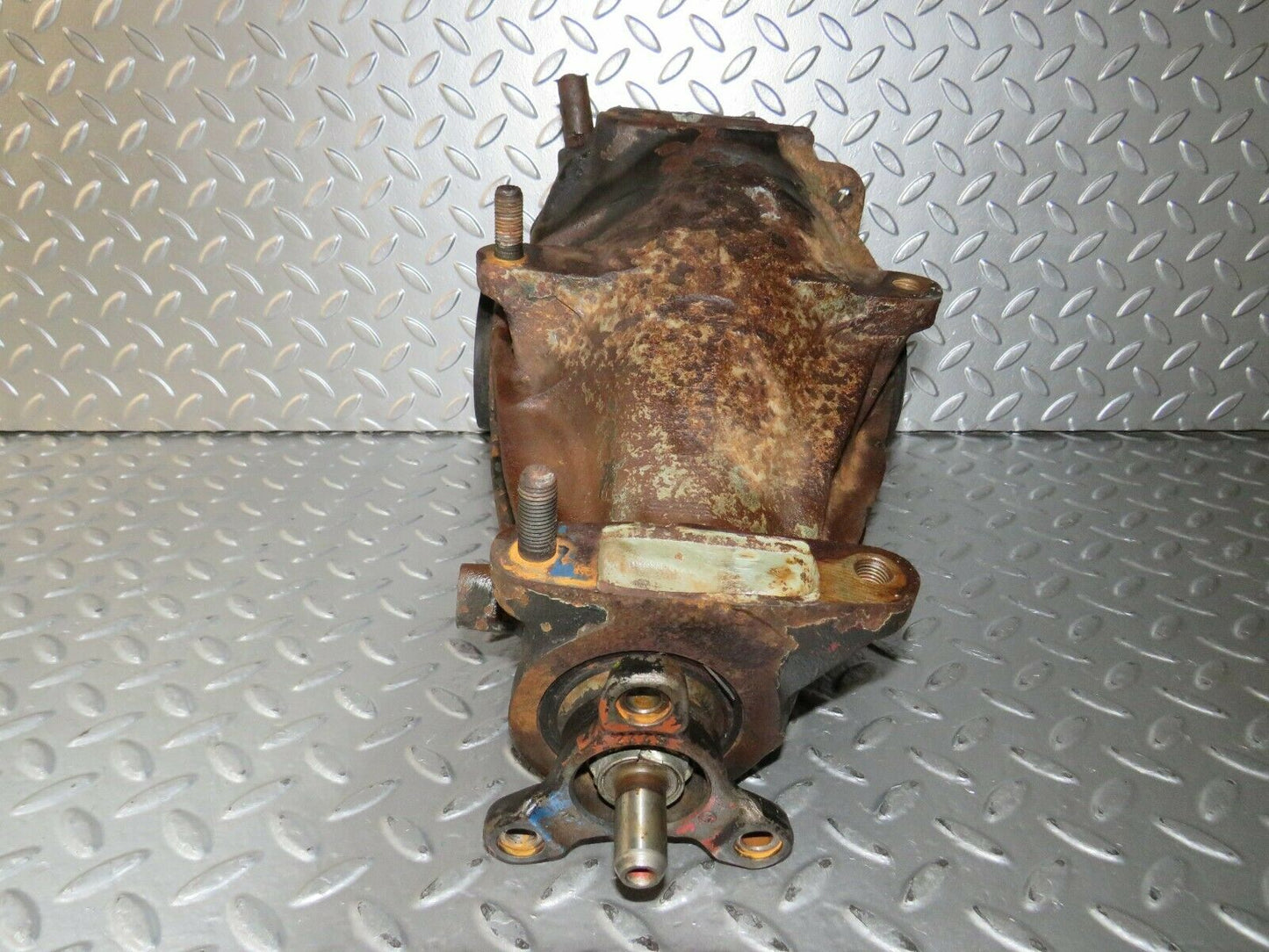22650 Mercedes-Benz S123 280TE Wagon Rear Differential Ratio 3.58 1153513208