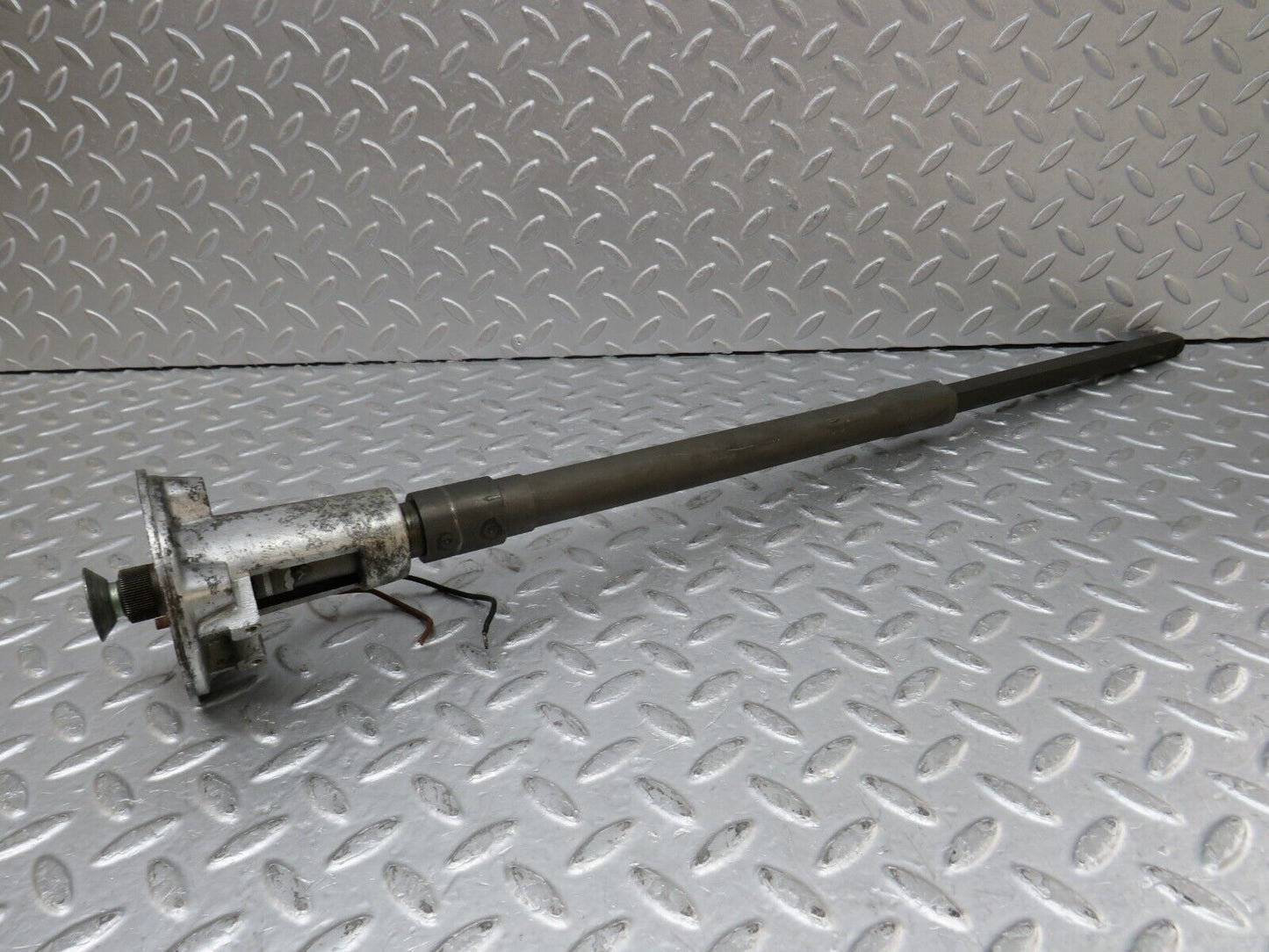 35560 Mercedes-Benz R107 280SL Steering Column Shaft 1154621835