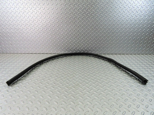 7771 Mercedes-Benz S123 230TE Wagon Firewall Rubber Seal