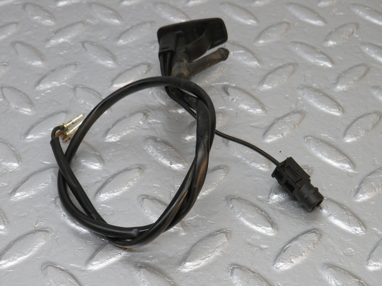 39740 Mercedes-Benz R129 320SL Coupe Windscreen Washer Nozzle