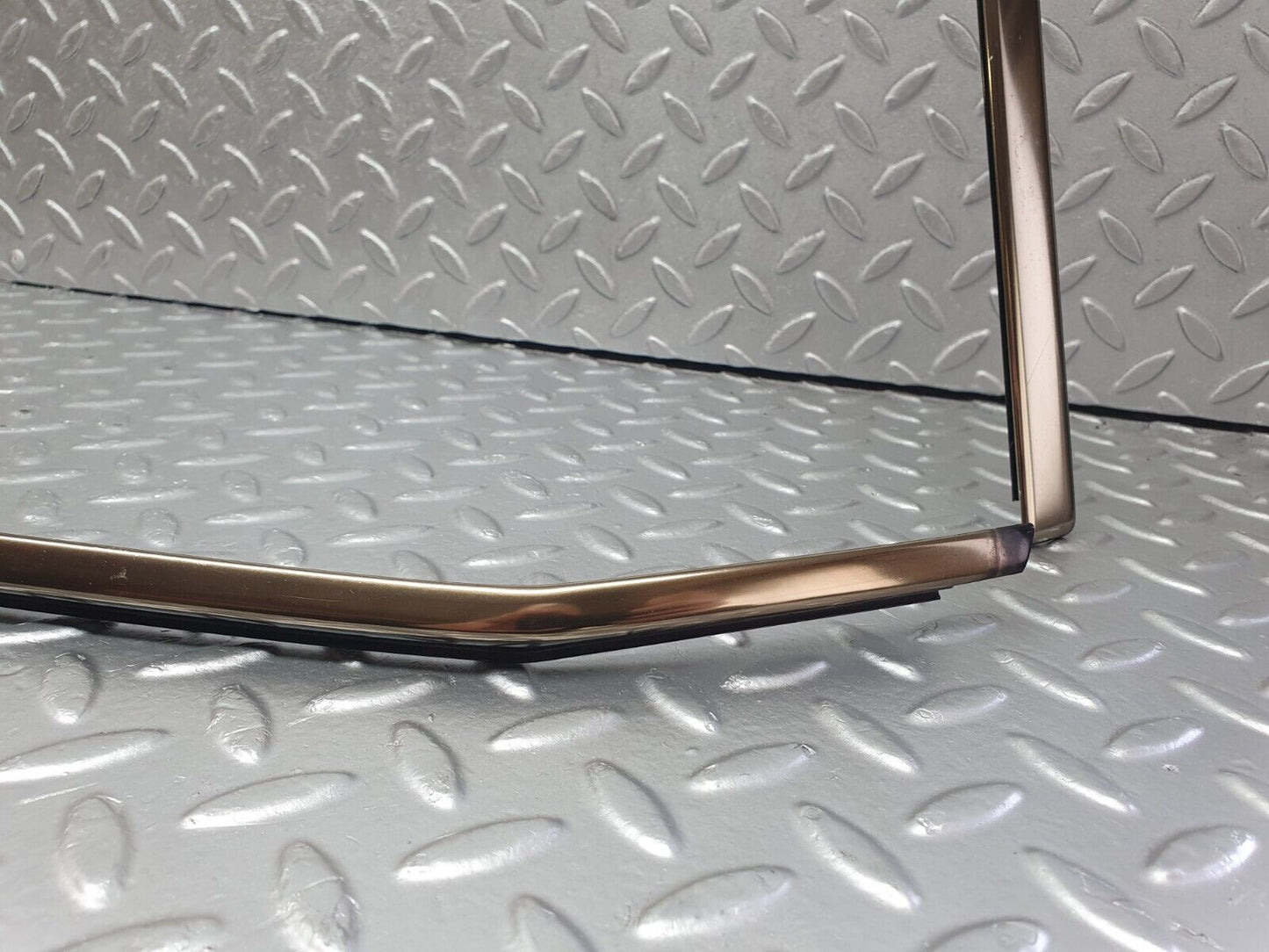 42872 Mercedes-Benz W201 190 Rear Windscreen Frame