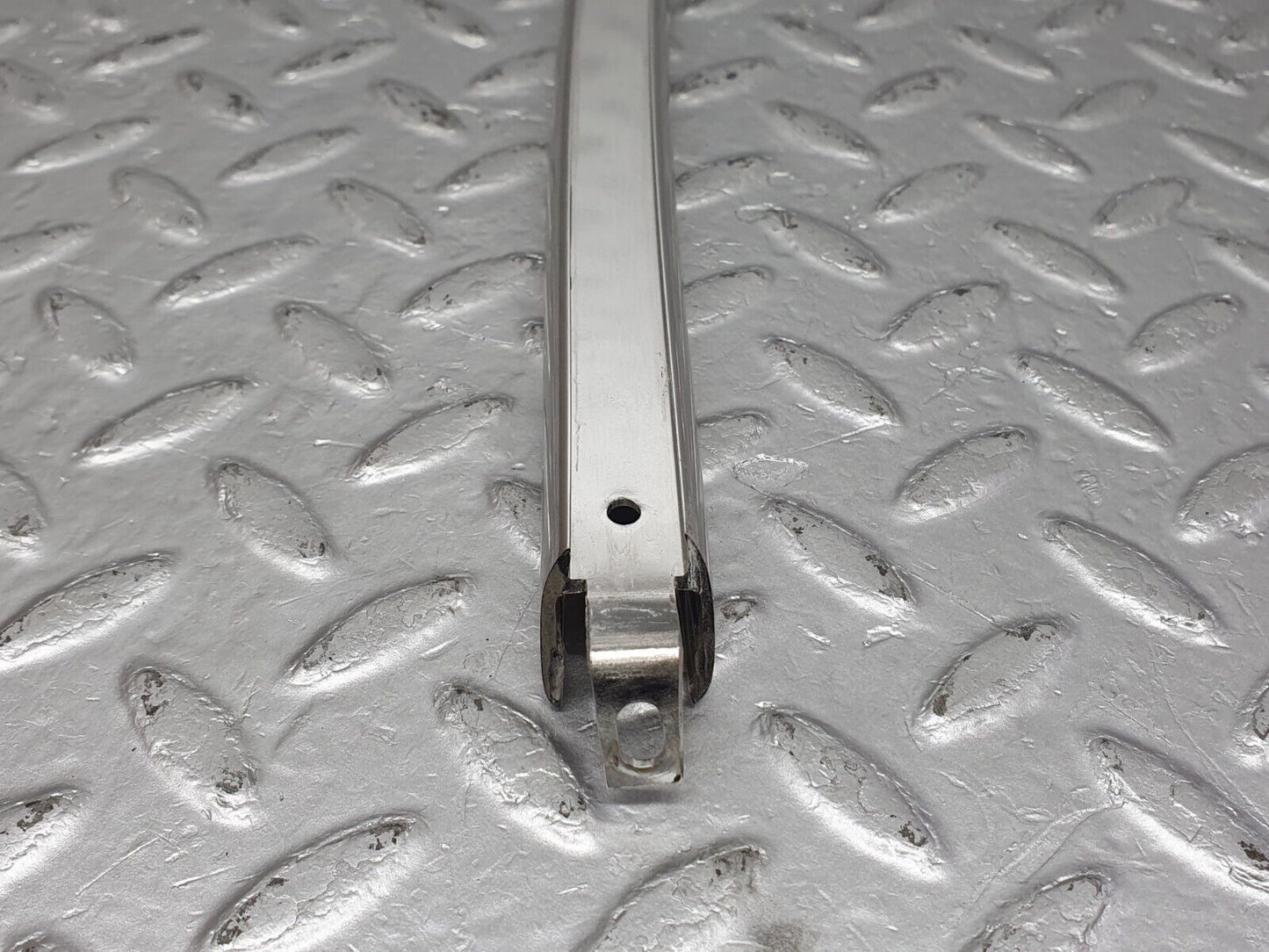 41177 Mercedes-Benz W126 300SE Rear Right Door Chrome Window Channel