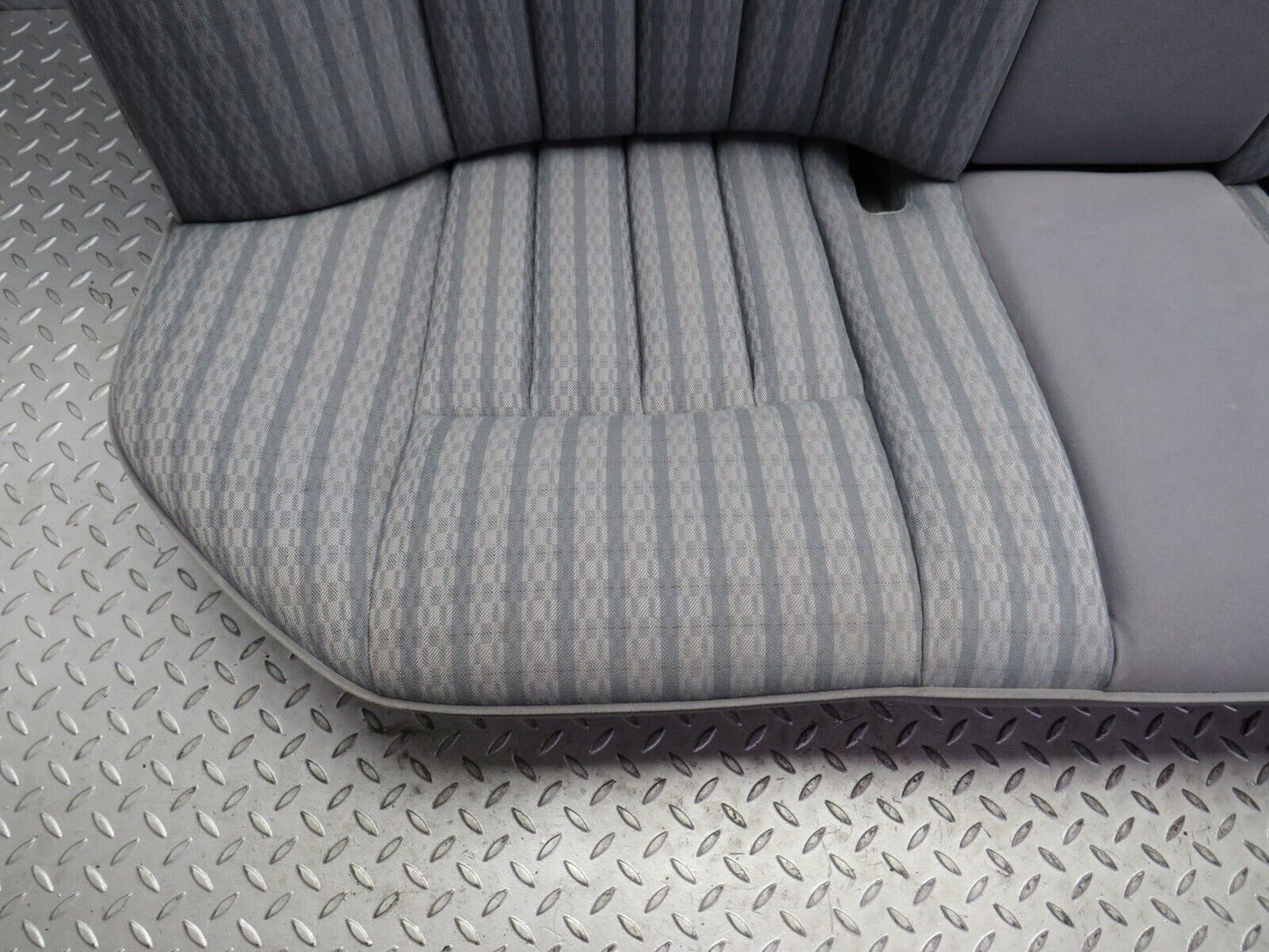 30325 Mercedes-Benz W124 230E Rear Seat 1249202216