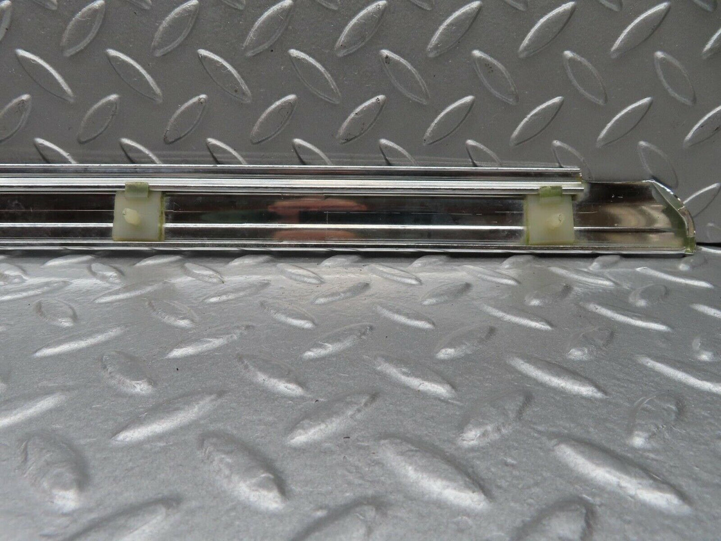 12715 Mercedes-Benz W111 220SE Rear Right Door Chrome Moulding Trim