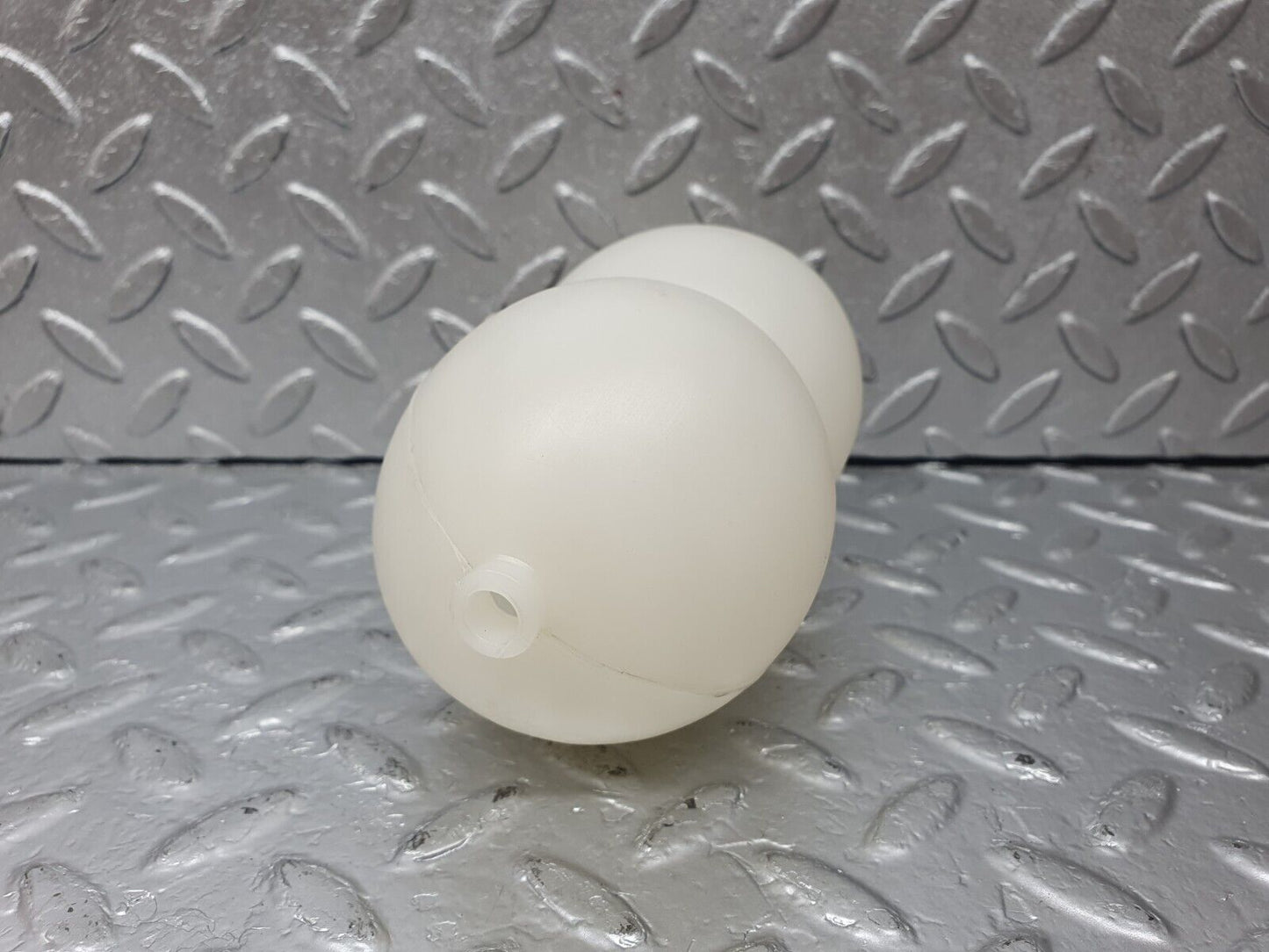 43907 Mercedes-Benz C123 230CE Coupe Vacuum Reservoir