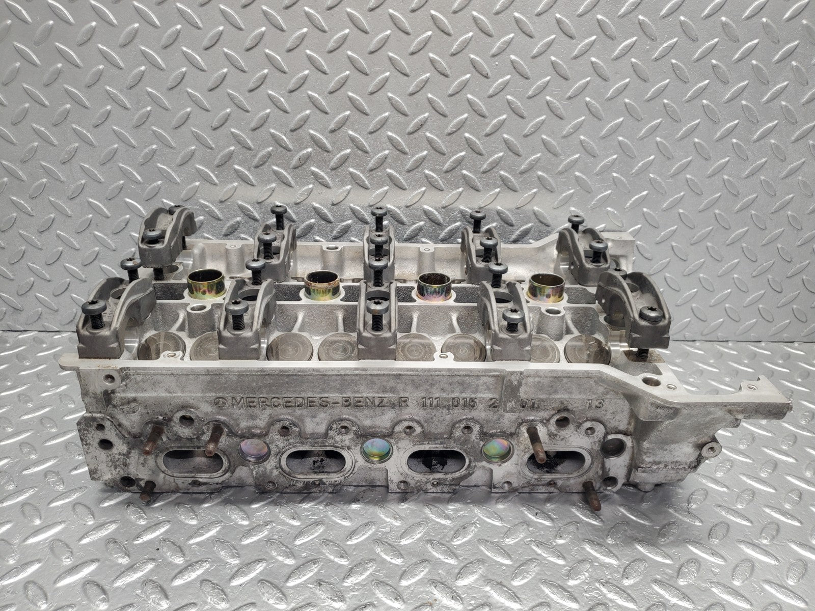 W124 Wagon cylinder head used OEM
