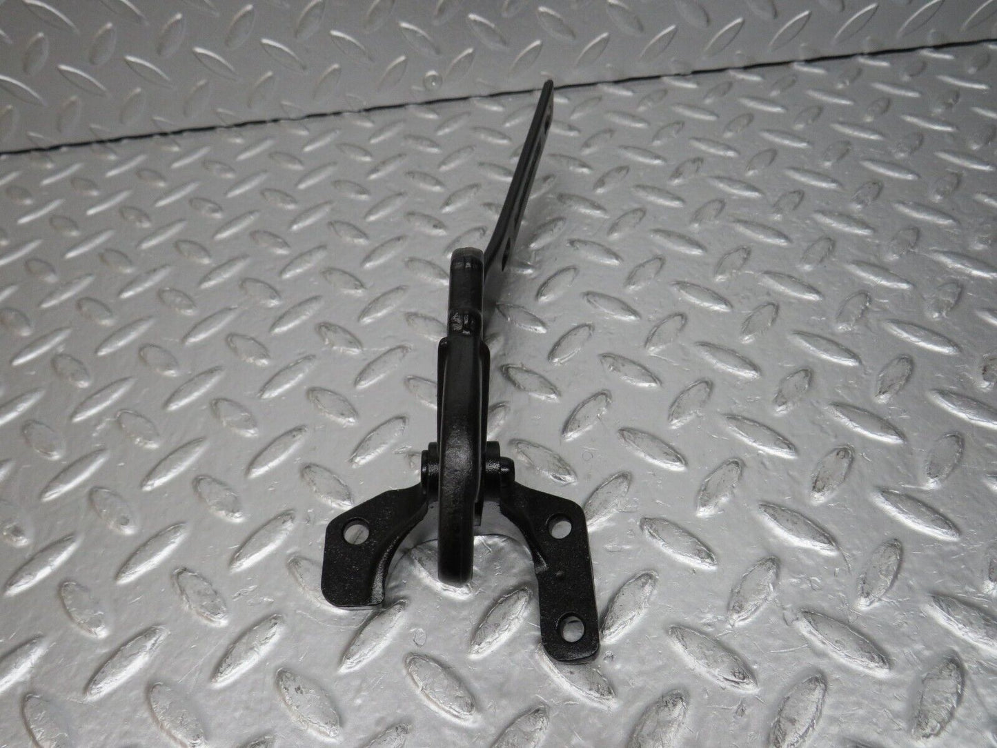 32542 Mercedes-Benz S124 300TE Trunk Lid Hinge Right 1247430451 1247430221