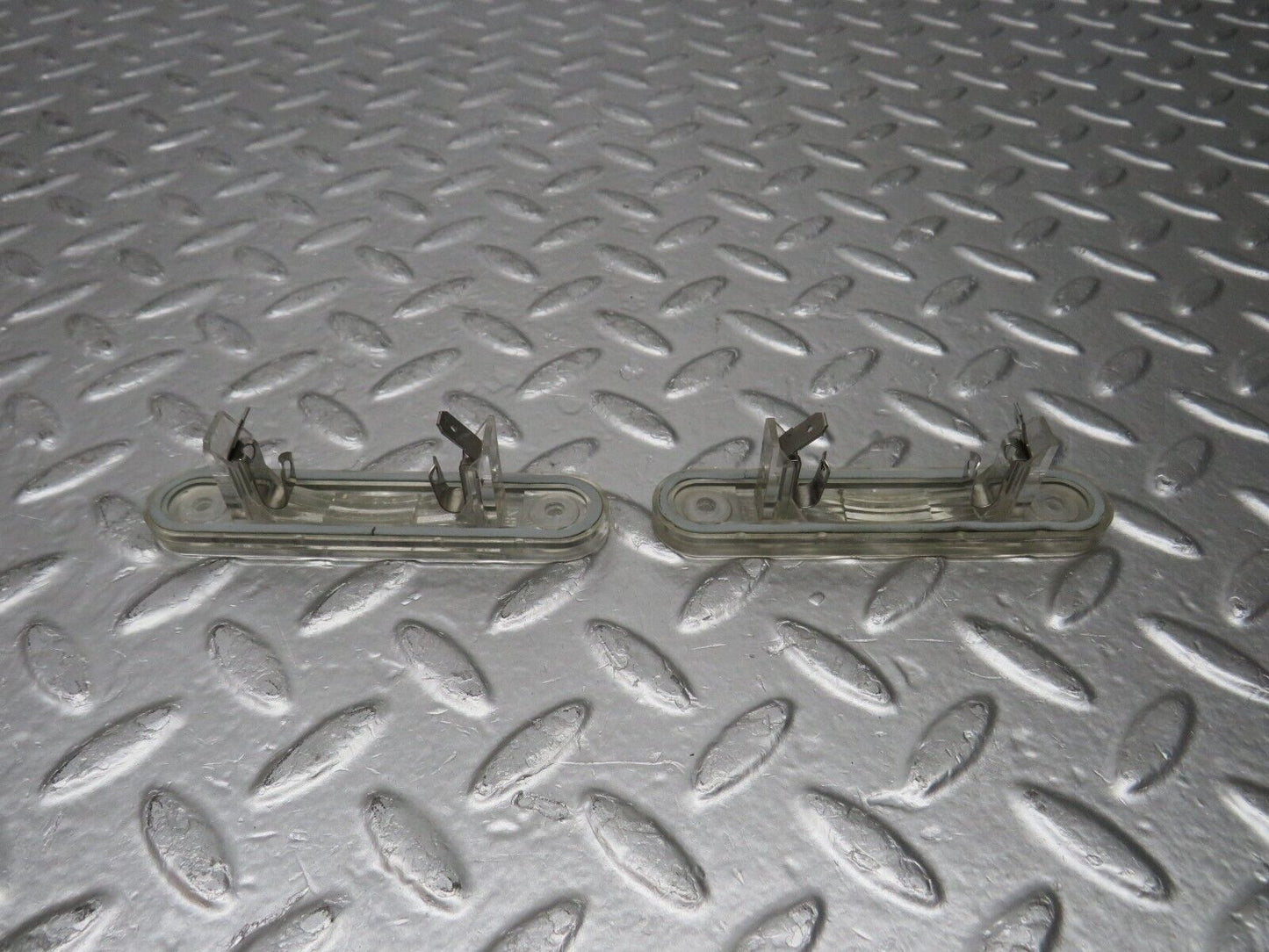 29556 Mercedes-Benz W124 230E Rear License Plate Light 1248200256