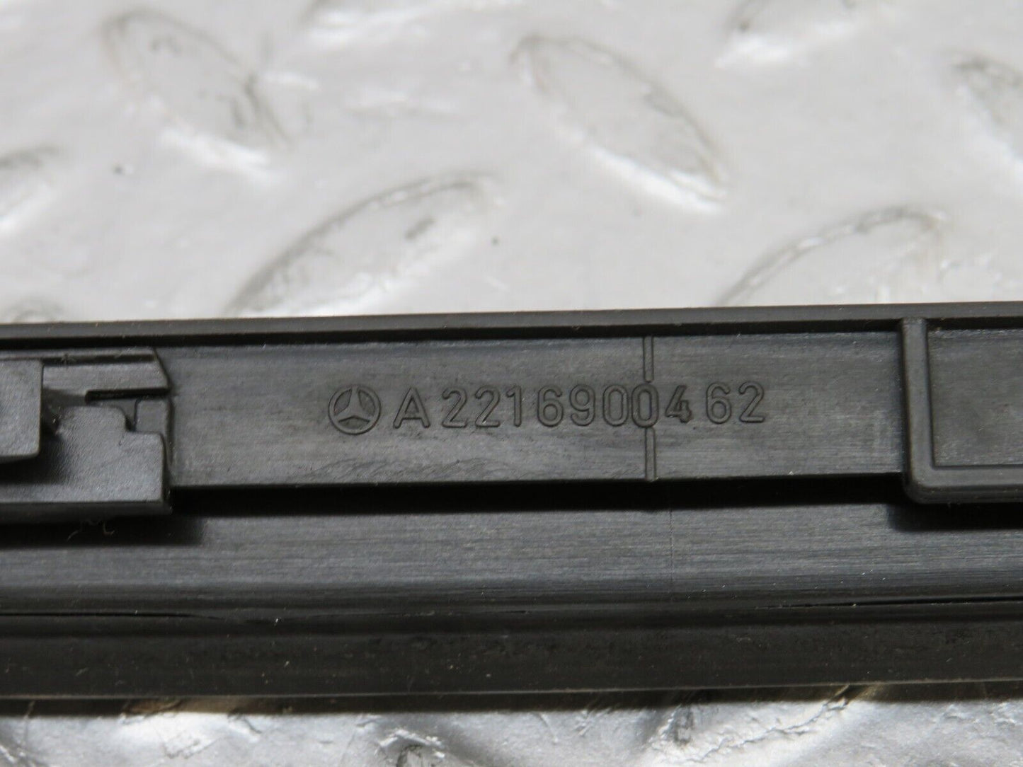 35258 Mercedes-Benz W221 Rear Right Door Lower Seal Trim 2216900462
