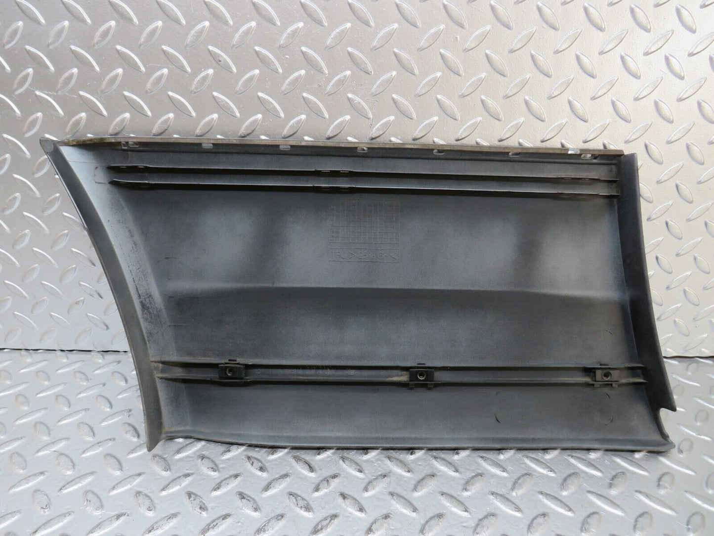 26457 Mercedes-Benz C124 220CE Rear Left Fender Wing Moulding Trim 1246903740
