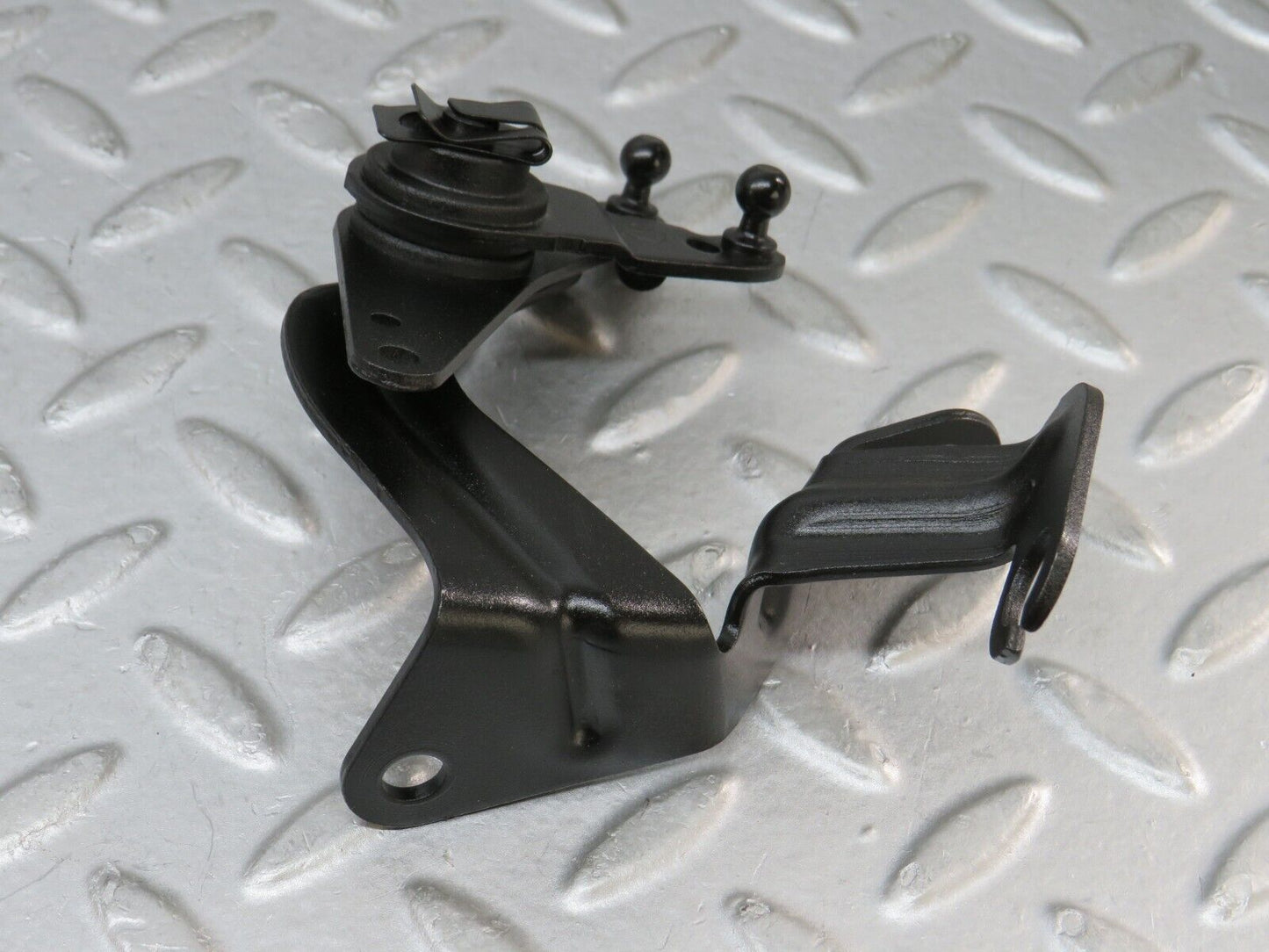 36359 Mercedes-Benz W126 420SE Accelerator Throttle Linkage