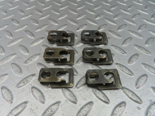 9479 Mercedes-Benz C124 300CE Coupe Fuel Injector Bracket Holder Set