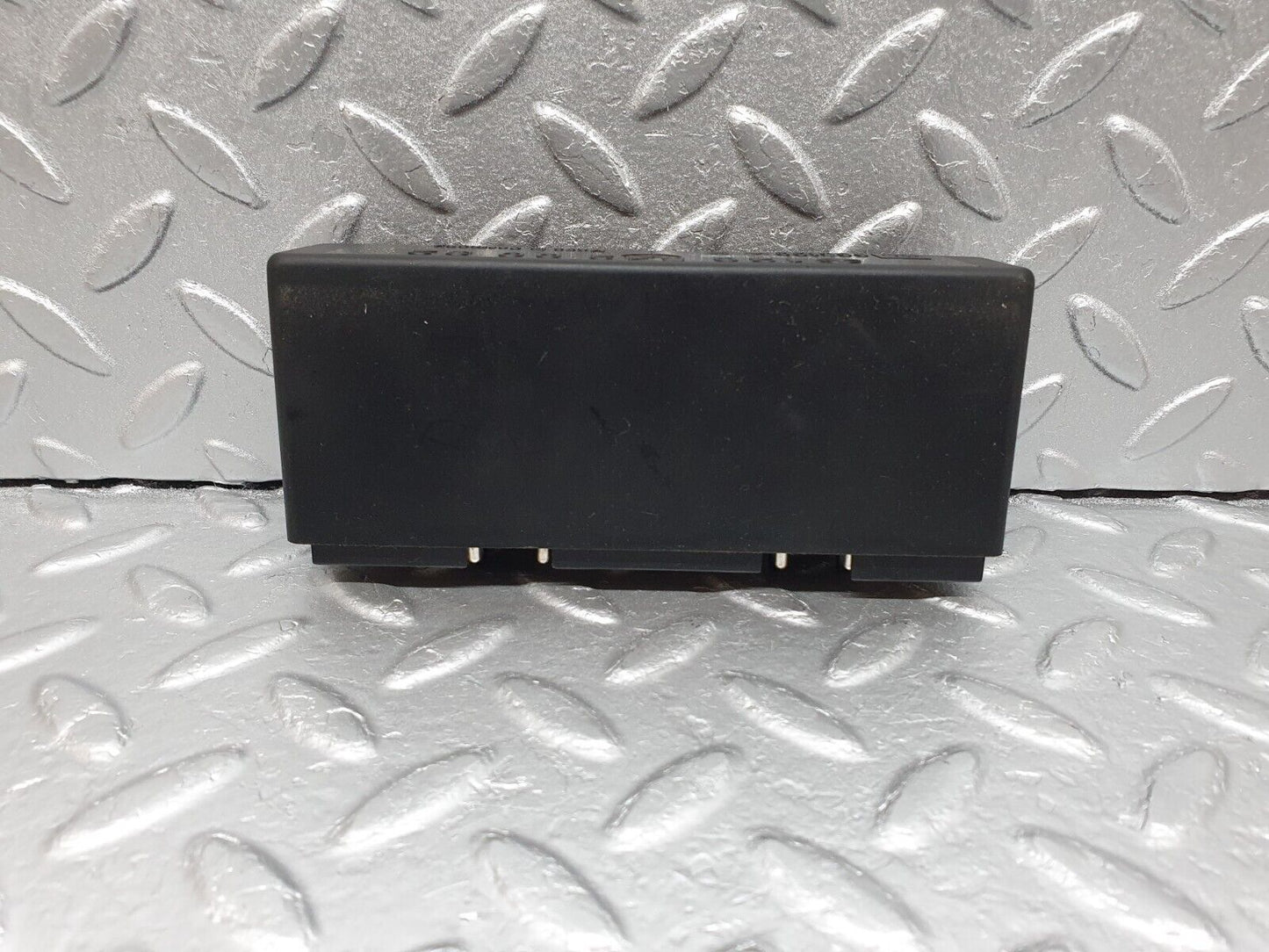 41640 Mercedes-Benz W124 200E Light Control Relay 1265420032
