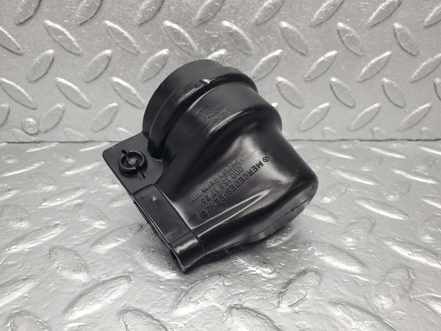 46424 Mercedes-Benz C123 280CE Coupe Ignition Coil Protective Cap 0001581785