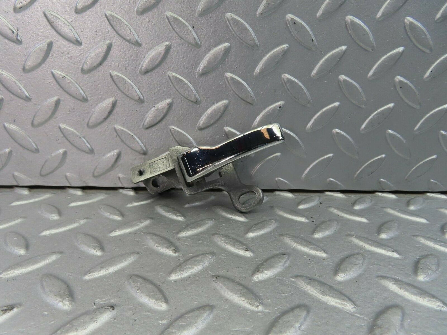 10761 Mercedes-Benz W123 230E Left Interior Door Handle 1237600161