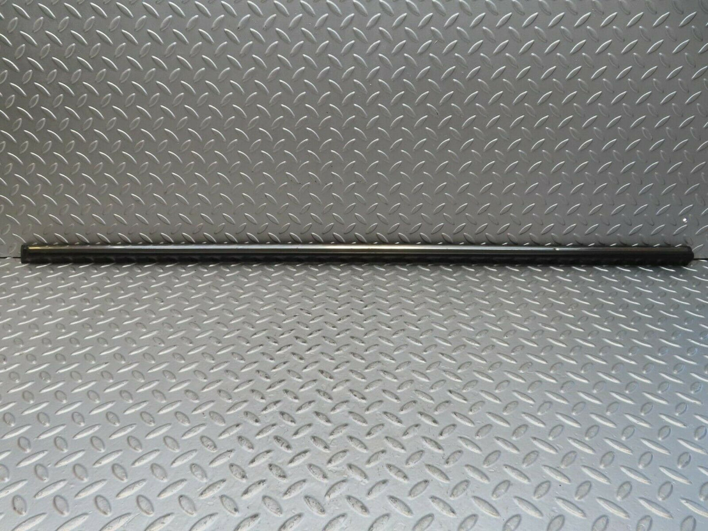 15729 Mercedes-Benz R107 450SL Coupe Left Door Centre Moulding Trim