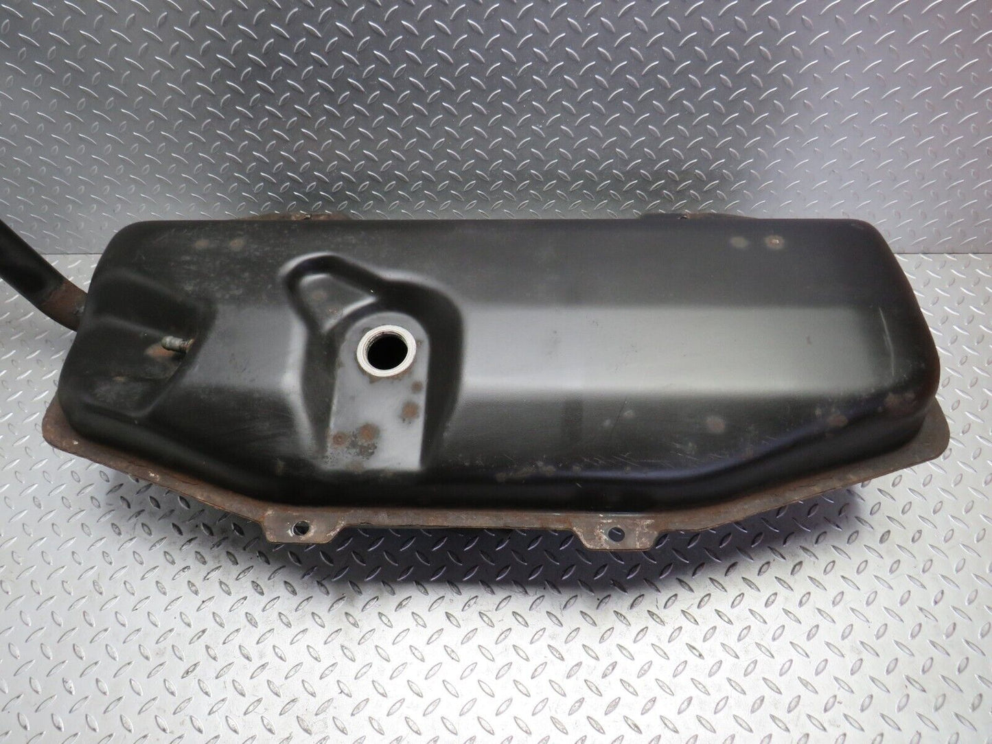 31913 Mercedes-Benz S124 220TE Wagon Fuel Tank