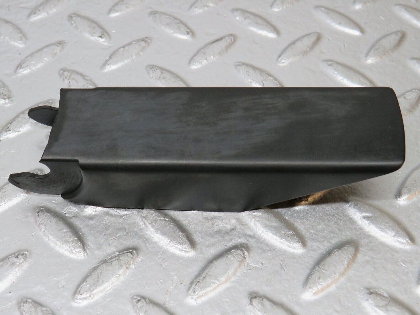 31253 Mercedes-Benz S124 220TE Windscreen Wiper Arm Cover Bosch 1248240349