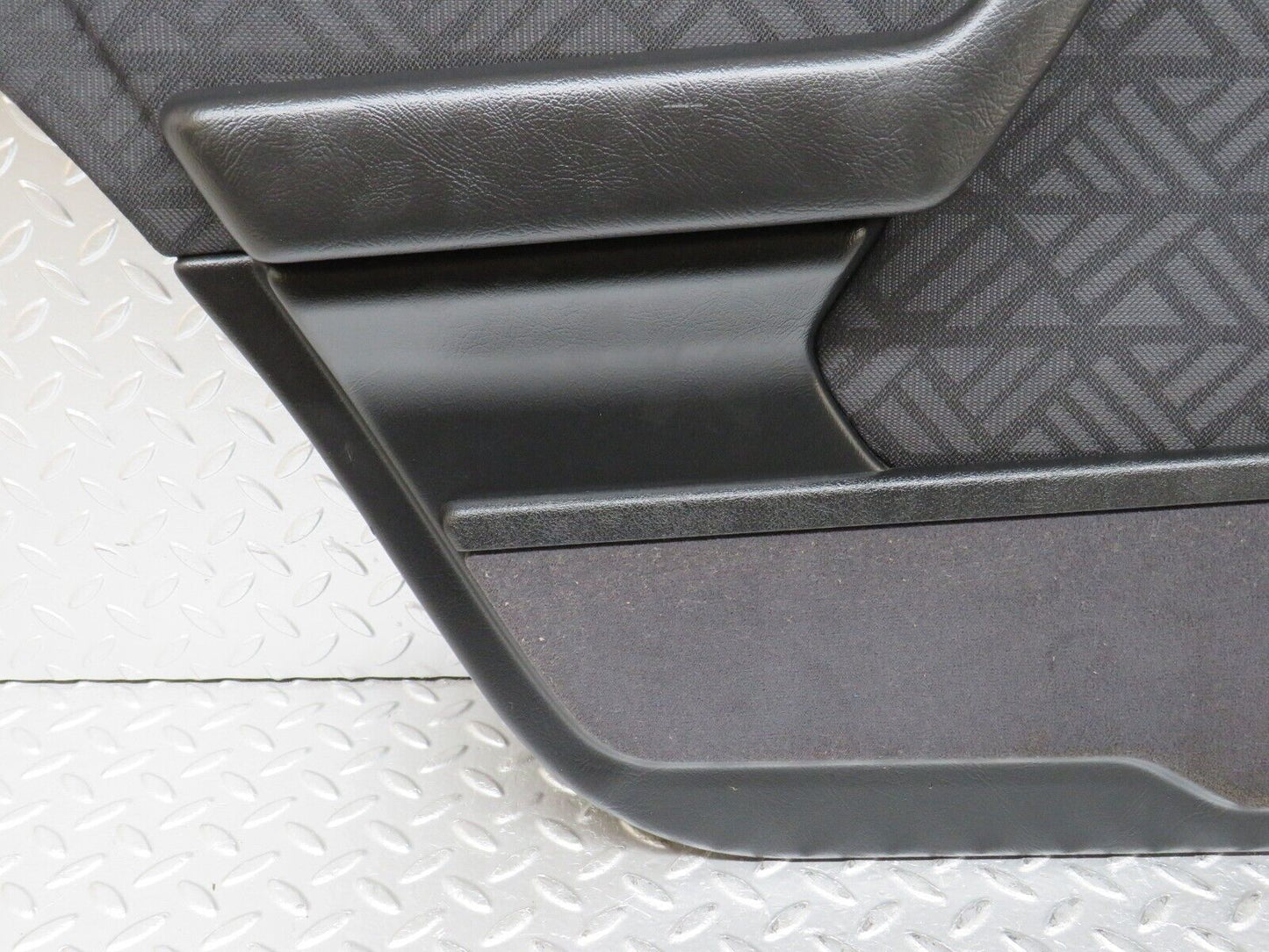 33356 Mercedes-Benz W202 C180 Rear Left Door Card 2027303770