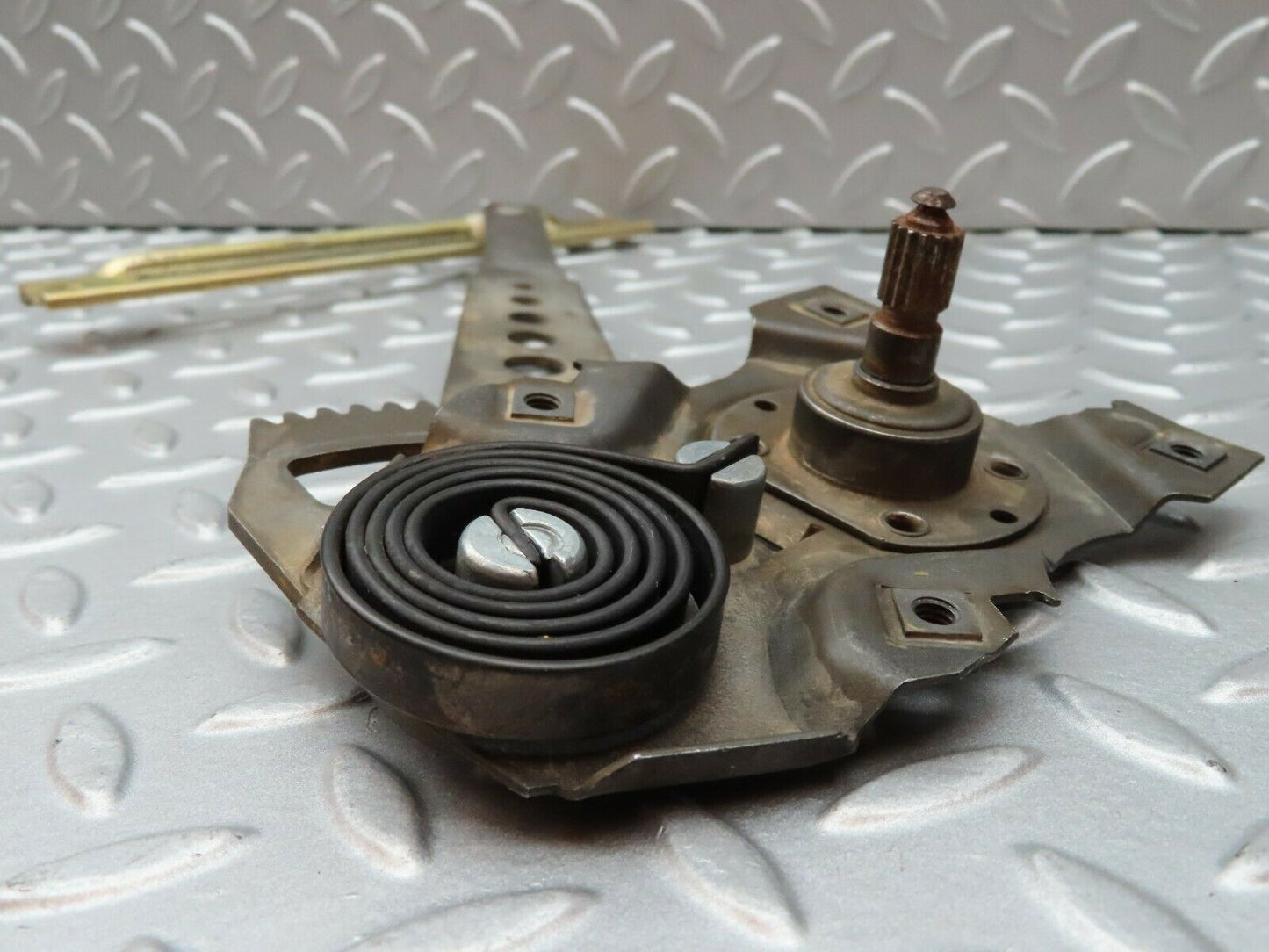 4309 Mercedes-Benz W123 230E Rear Left Manual Window Regulator 1237301946