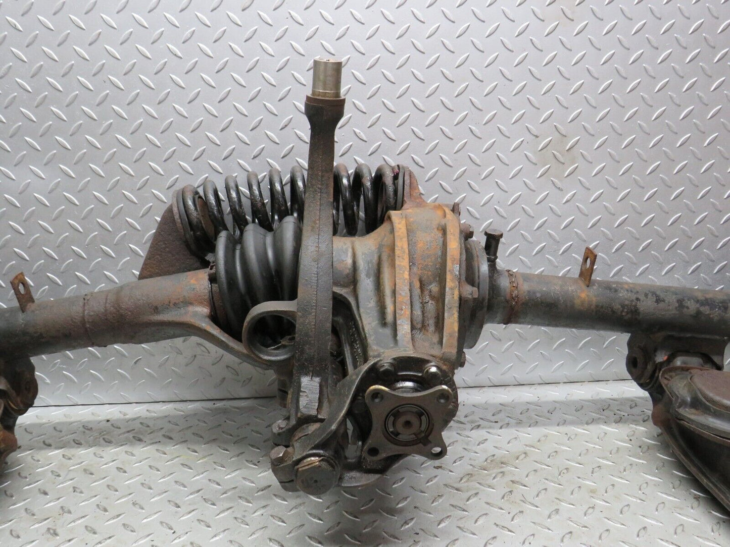 40535 Mercedes-Benz W110 230 Rear Axle With Differential Ratio 4.08 1103510701
