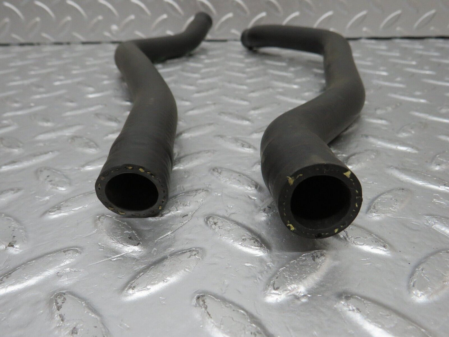33311 Mercedes-Benz W202 C180 Coolant Hose Pipe 2028324594