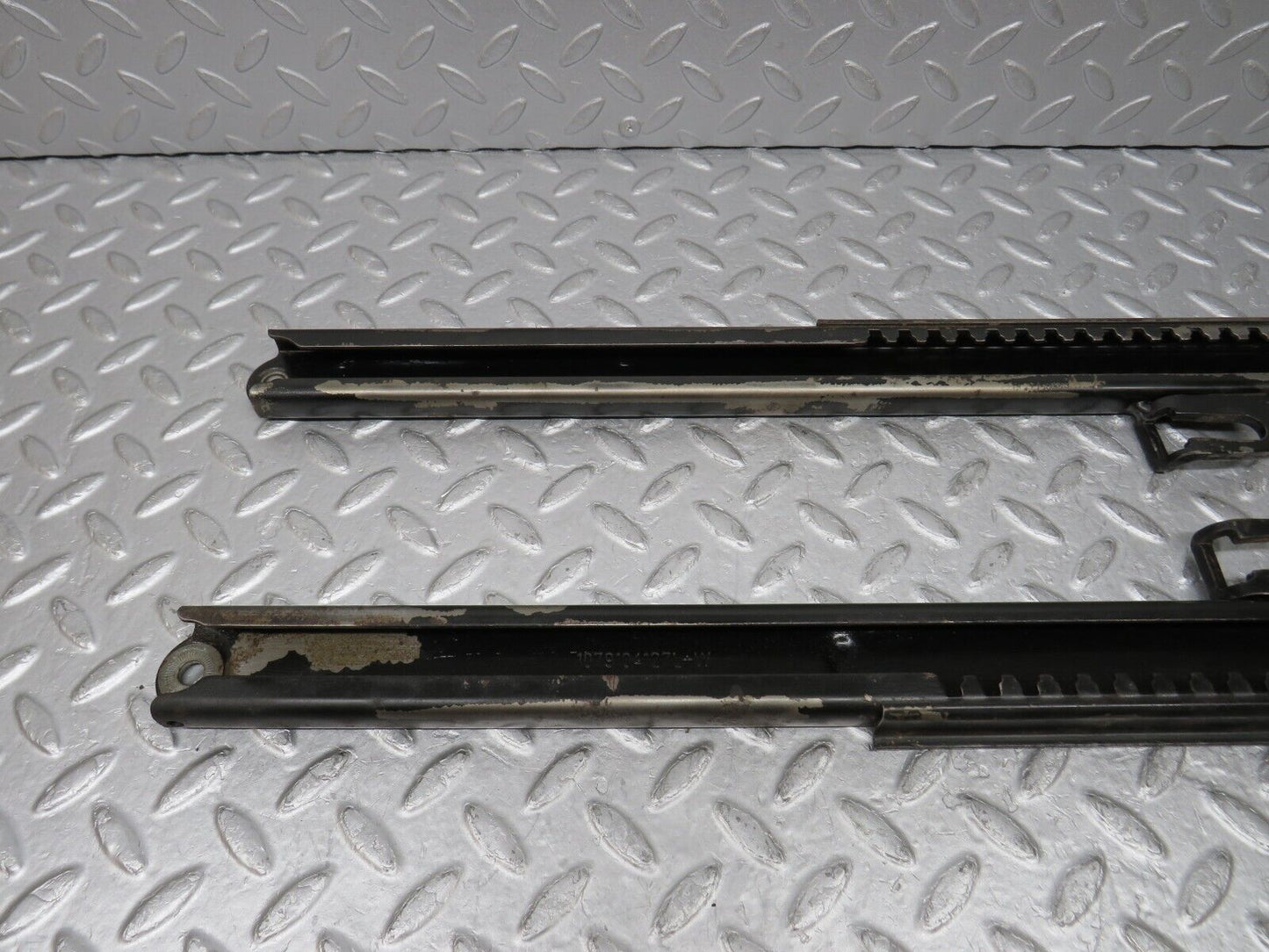35627 Mercedes-Benz R107 280SL Front Seat Rail Pair 1079104127 1079104327