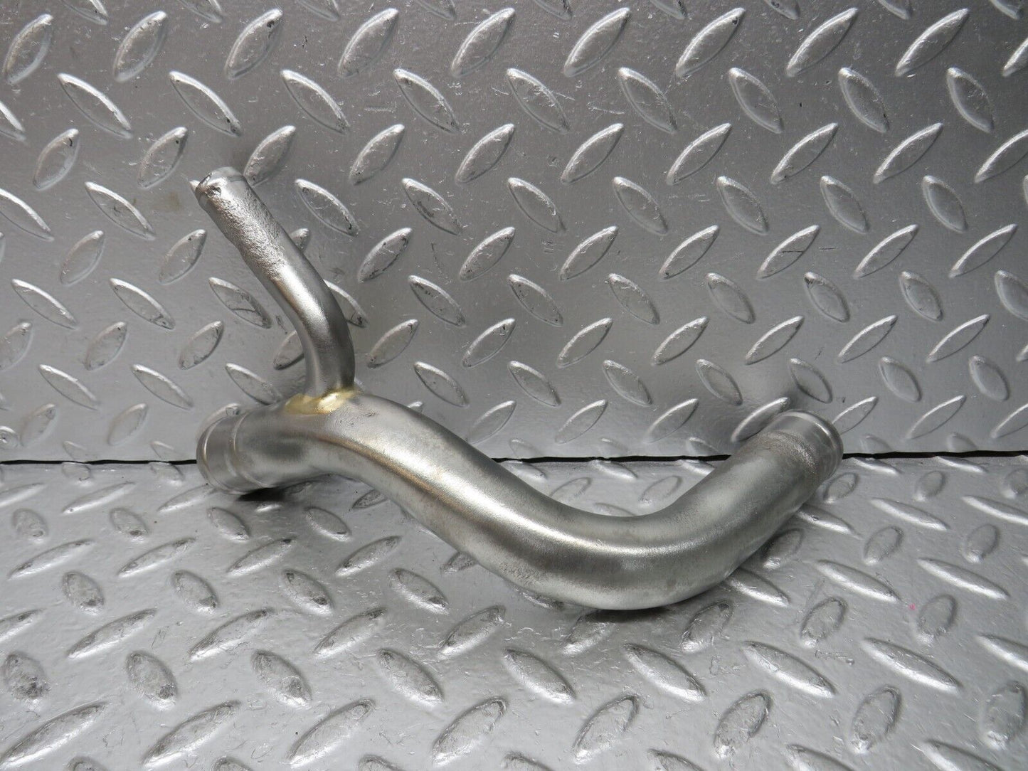 27989 Mercedes-Benz W123 280E Cooling Hose Pipe