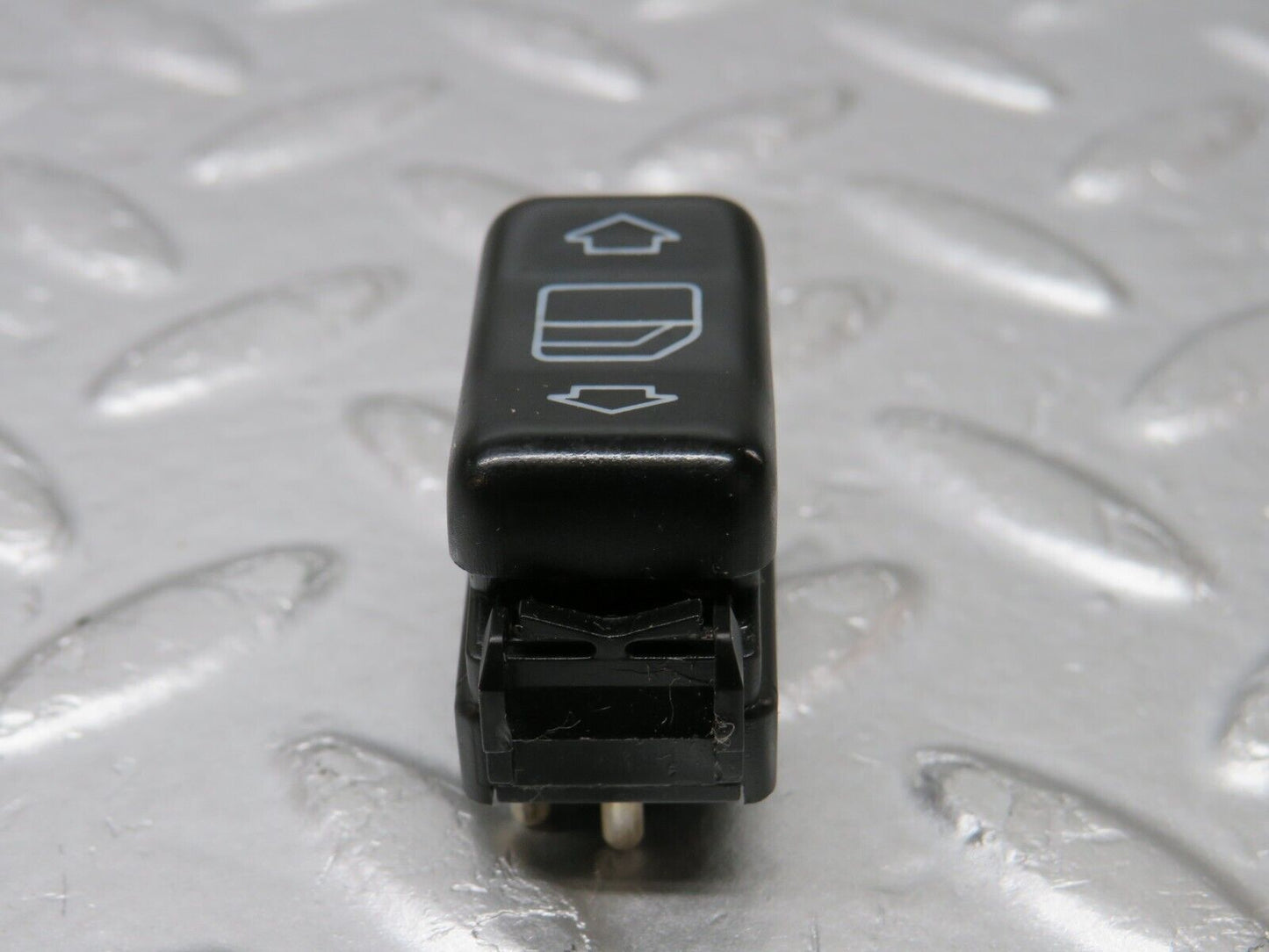 34047 Mercedes-Benz W124 260E Electric Window Switch Left 1248204610