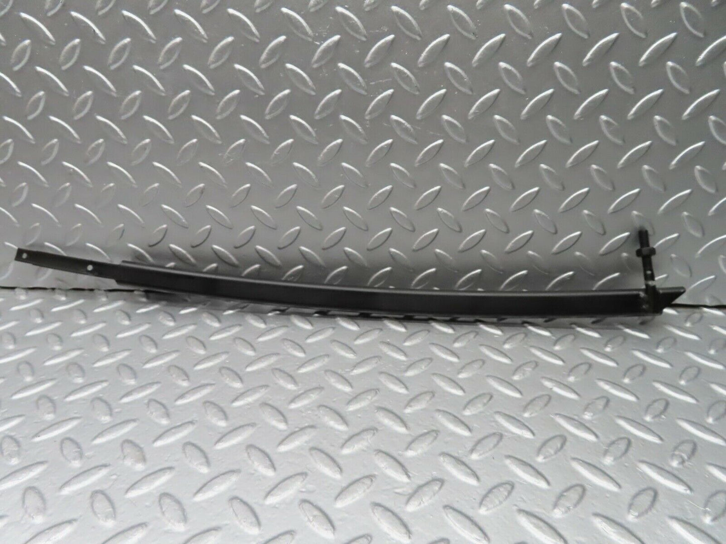 20612 Mercedes-Benz R107 450SL Right Door Window Channel Front