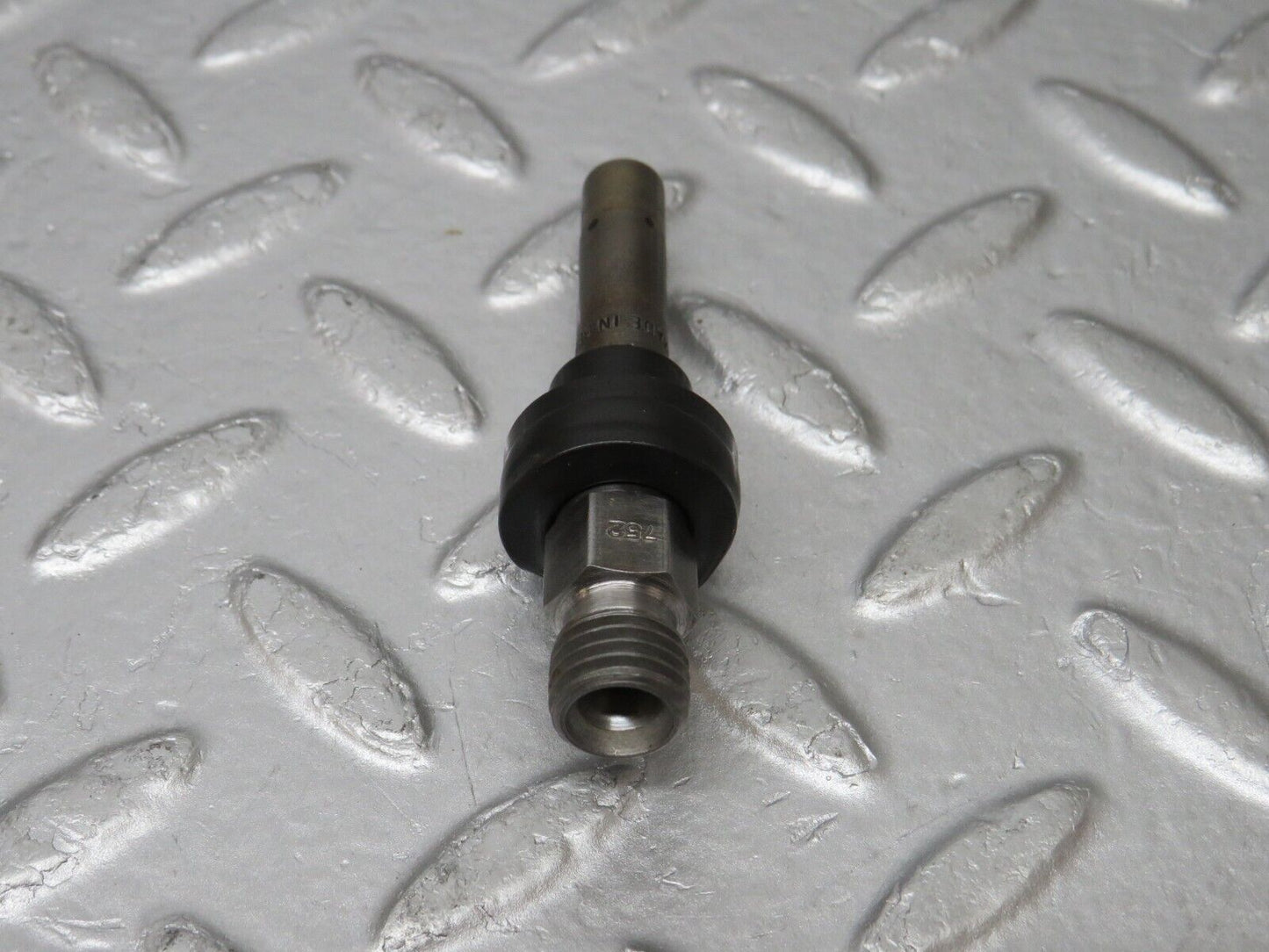 33684 Mercedes-Benz W201 190E 2.0L Fuel Injector Bosch 0437502010