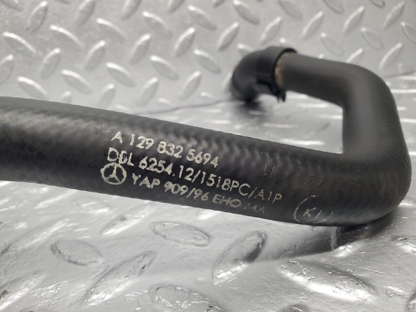 47011 Mercedes-Benz R129 320SL Coupe Coolant Hose Pipe 1298325694