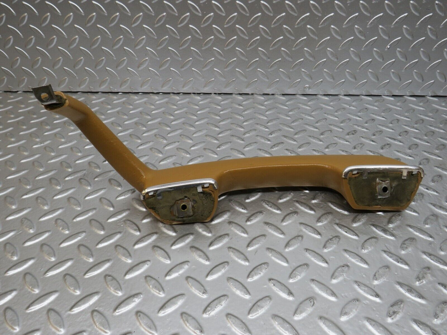 25437 Mercedes-Benz W123 200 Interior Door Handle Front Left