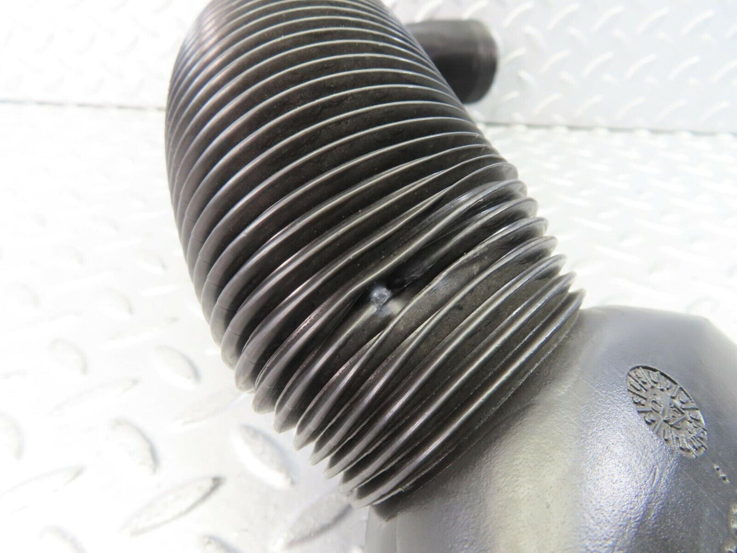 9304 Mercedes-Benz C124 300CE Coupe Air Duct Pipe Hose Left 1248310846