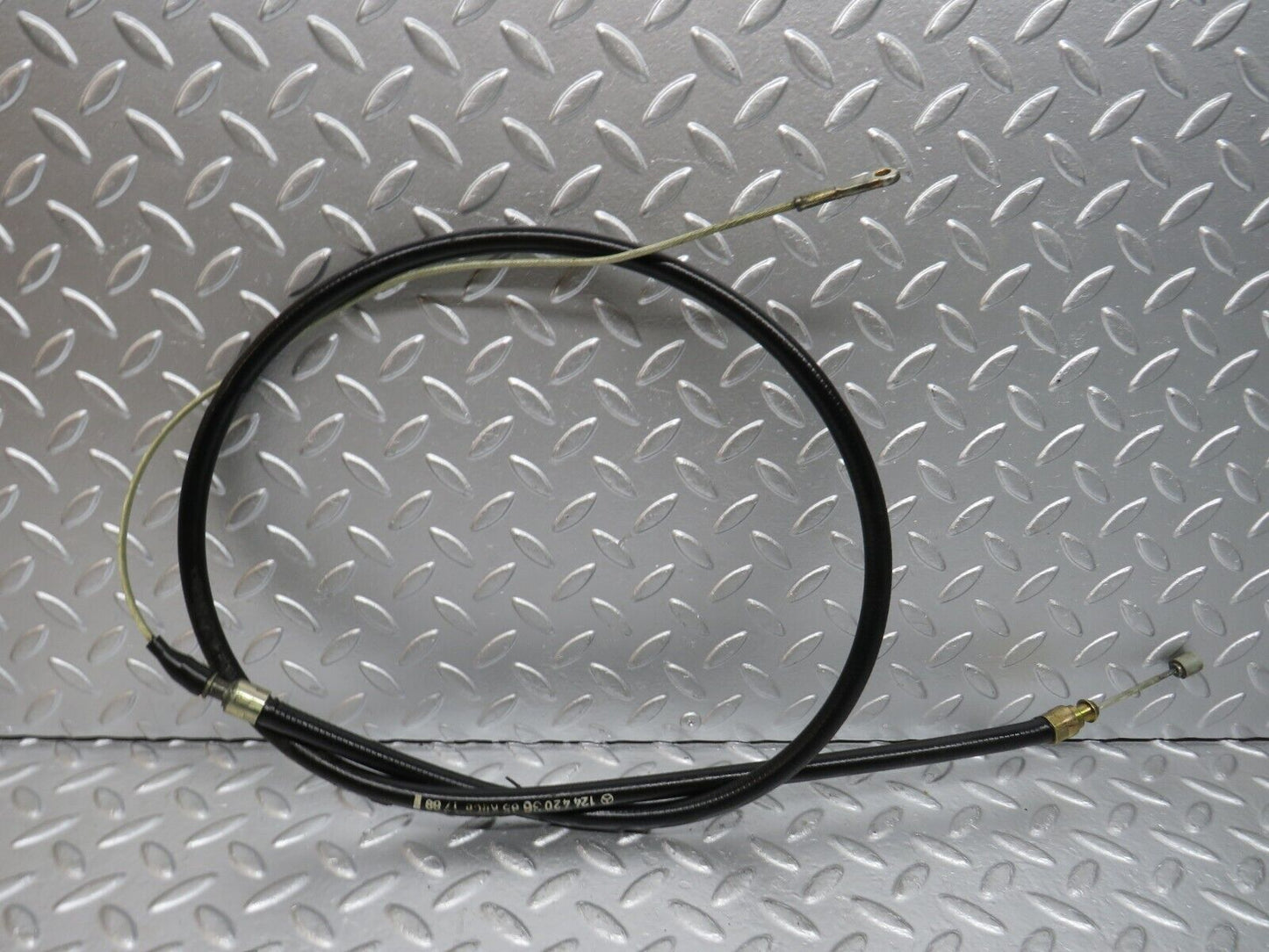 29292 Mercedes-Benz W124 230E Handbrake Cable 1244203685