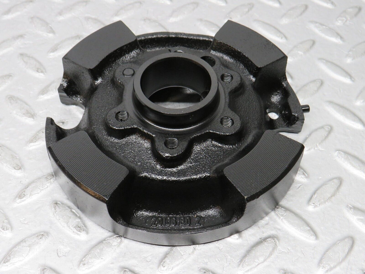 35899 Mercedes-Benz 240D OM616.912 Crankshaft Vibration  6150311507