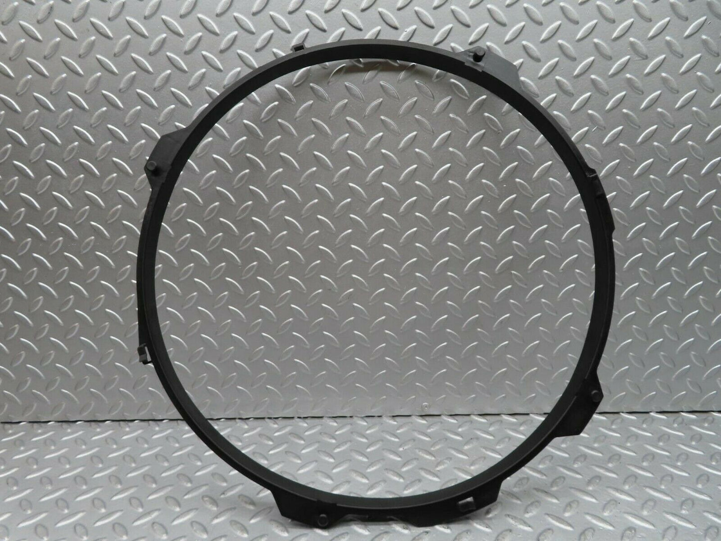 16272 Mercedes-Benz W124 260E Radiator Fan Shroud Fan Cover Ring 1245052655